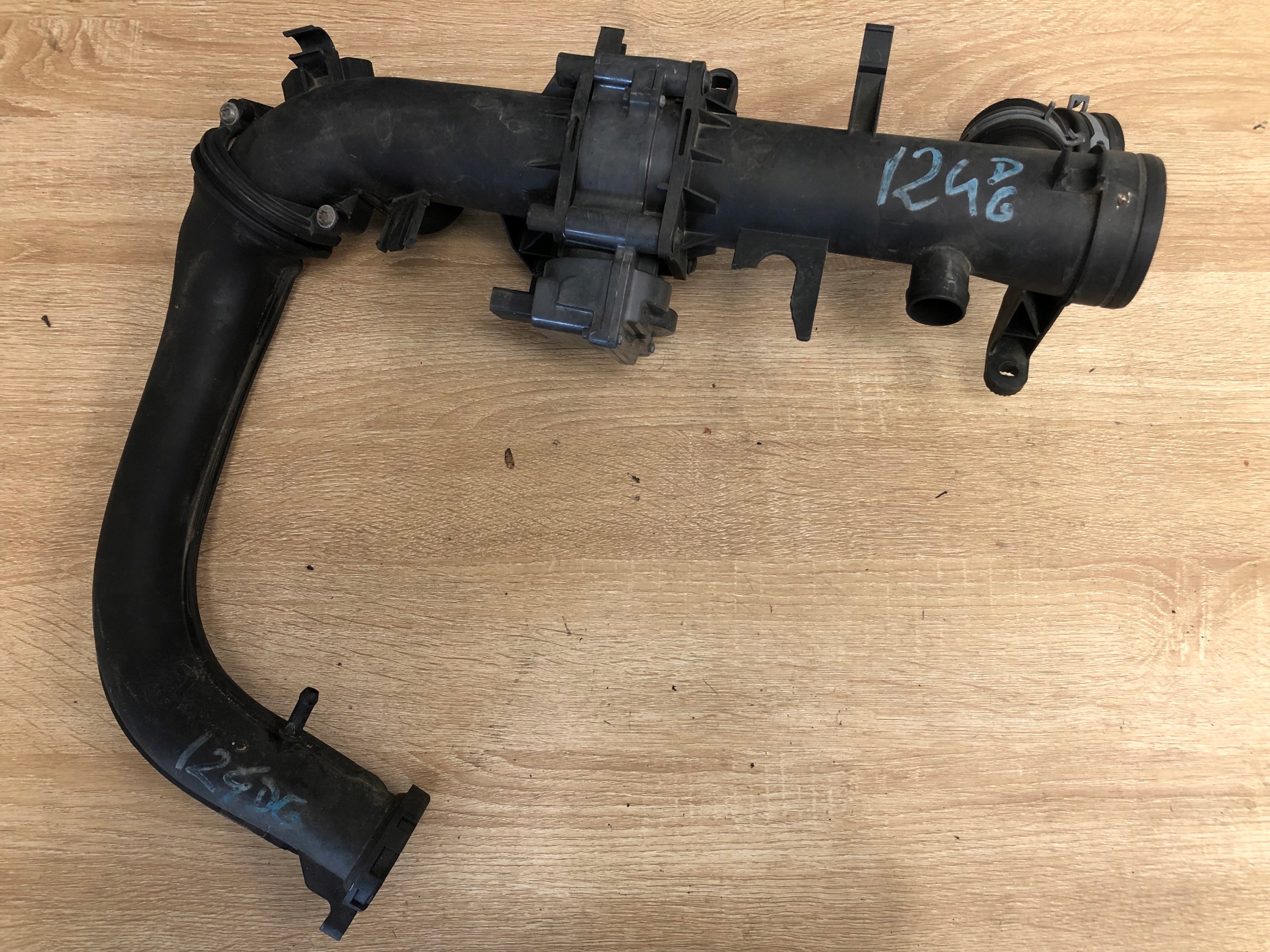 pipe wiring throttle flap VW SKODA AUDI