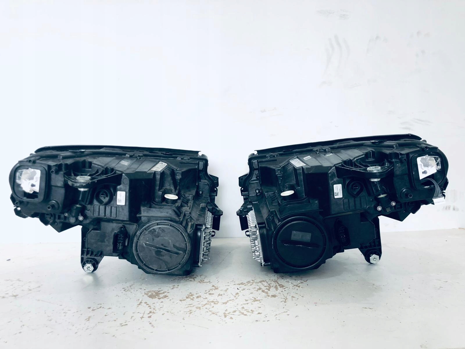 Lampa lewa Prawa Mercedes EQC W293 full led multib Rodzaj świateł mijania LED