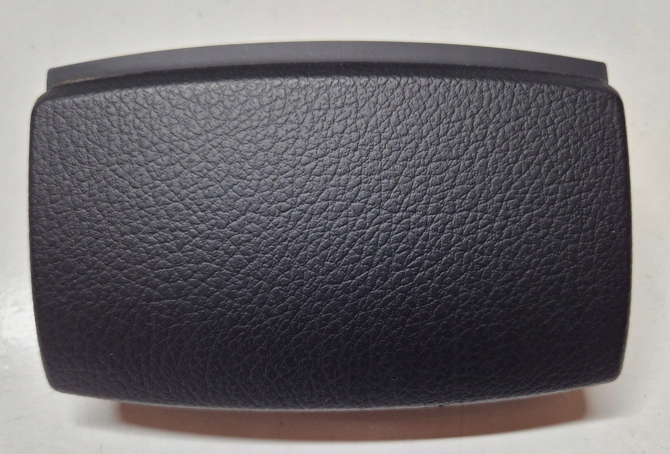 Пепельница задняя задняя AUDI A4 B6 B7 черная душа