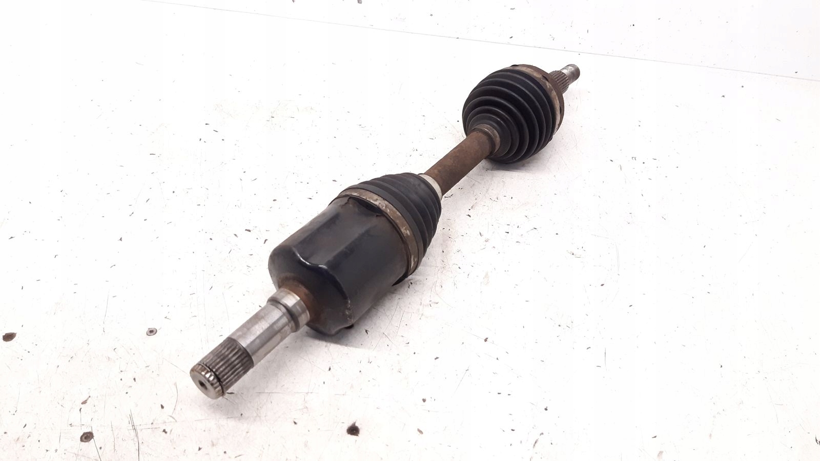 semi-axis left Opel Captiva 2,2 VCDI