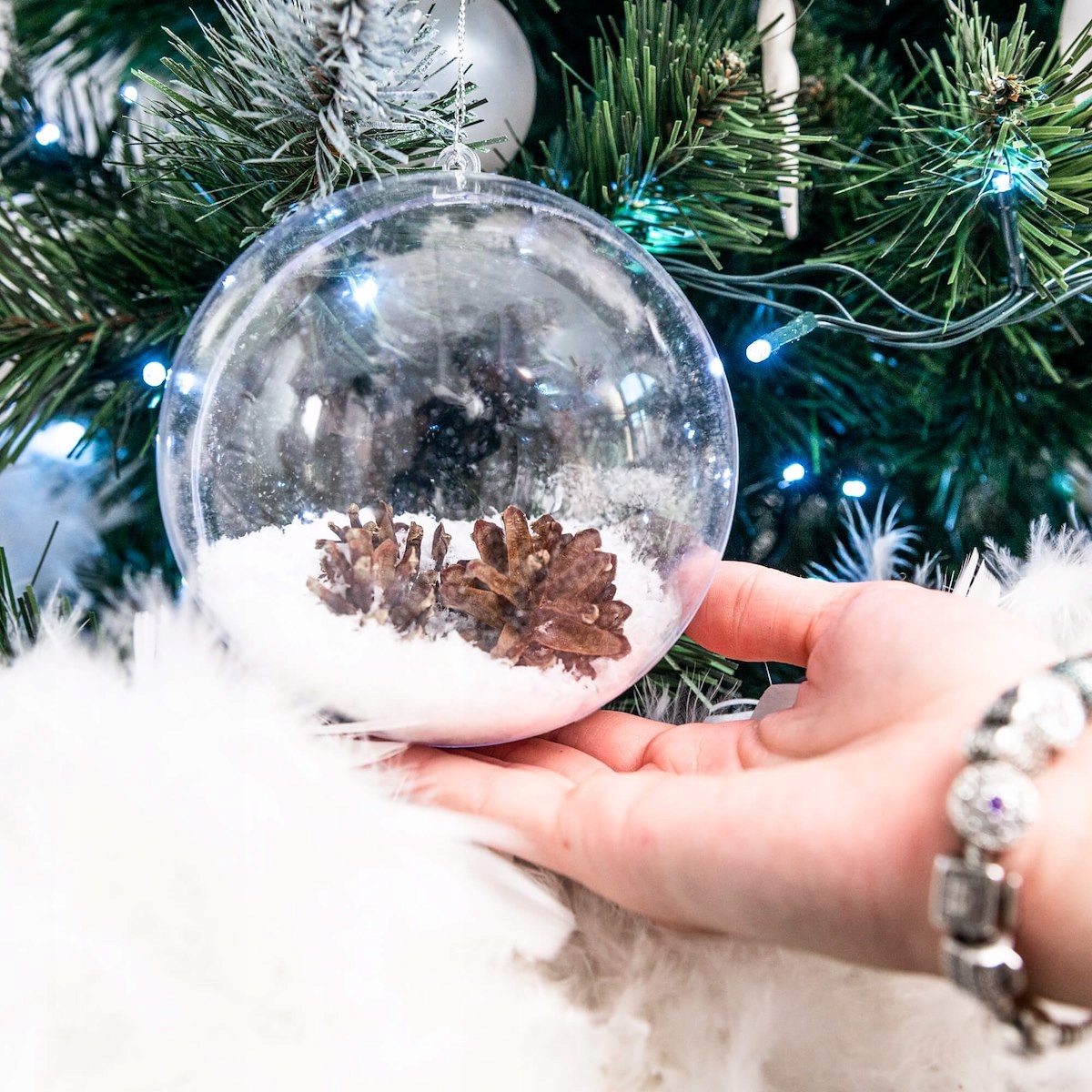 SZTUCZNY ŚNIEG SYPKI 25g DO DEKORACJI OZDOBNY PUCH Marka Springos