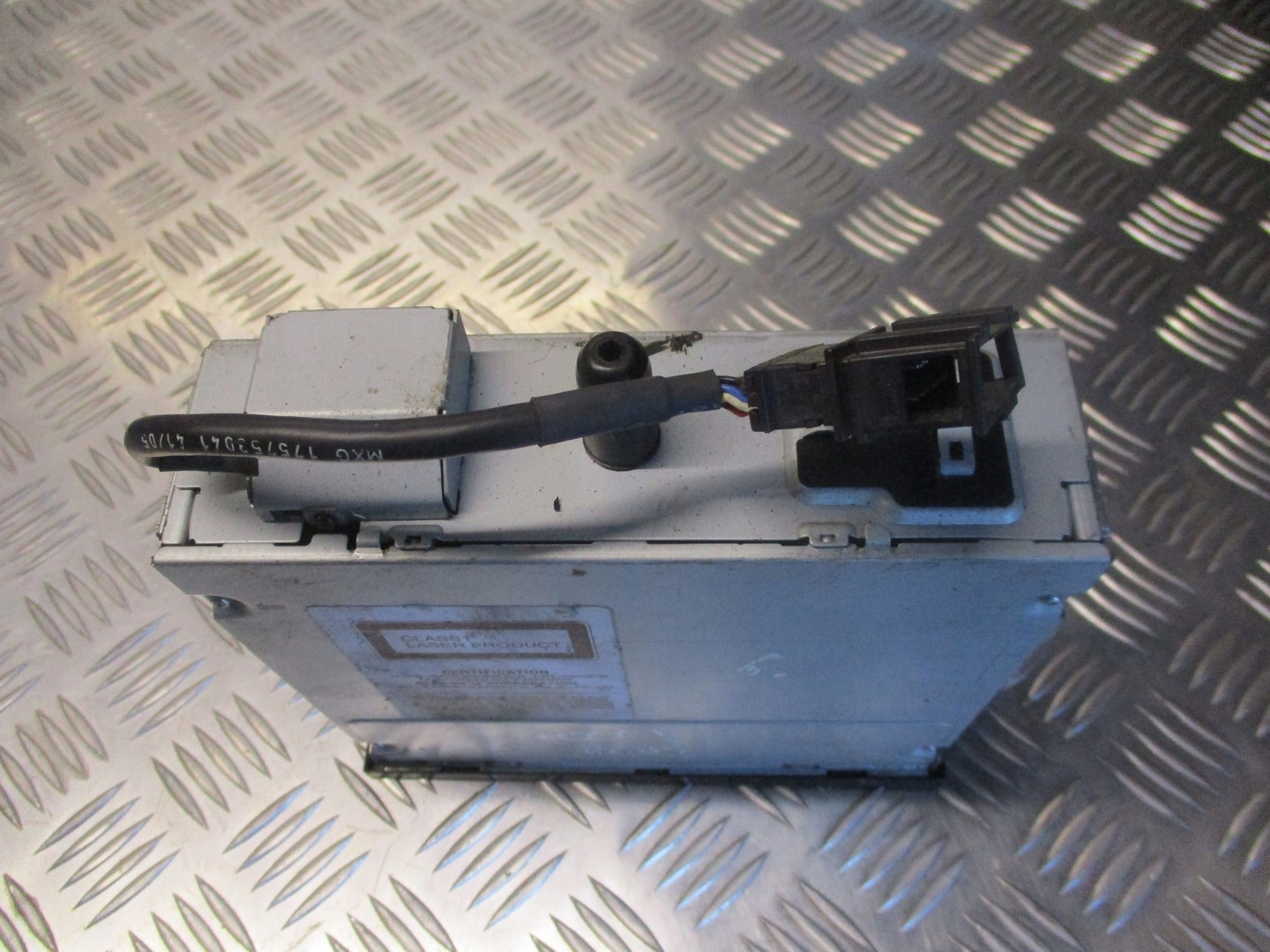 ZMIENIARKA CD VW GOLF V PLUS Typ samochodu Samochody osobowe