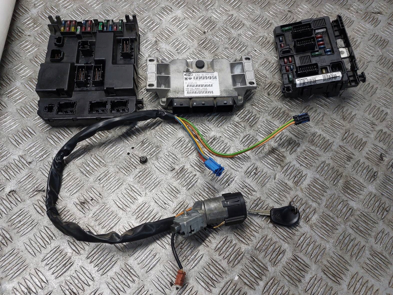 9651197580A 9643498780 - Стартовий комплект CITROEN C5 і 2.0 B 16v 9650623180