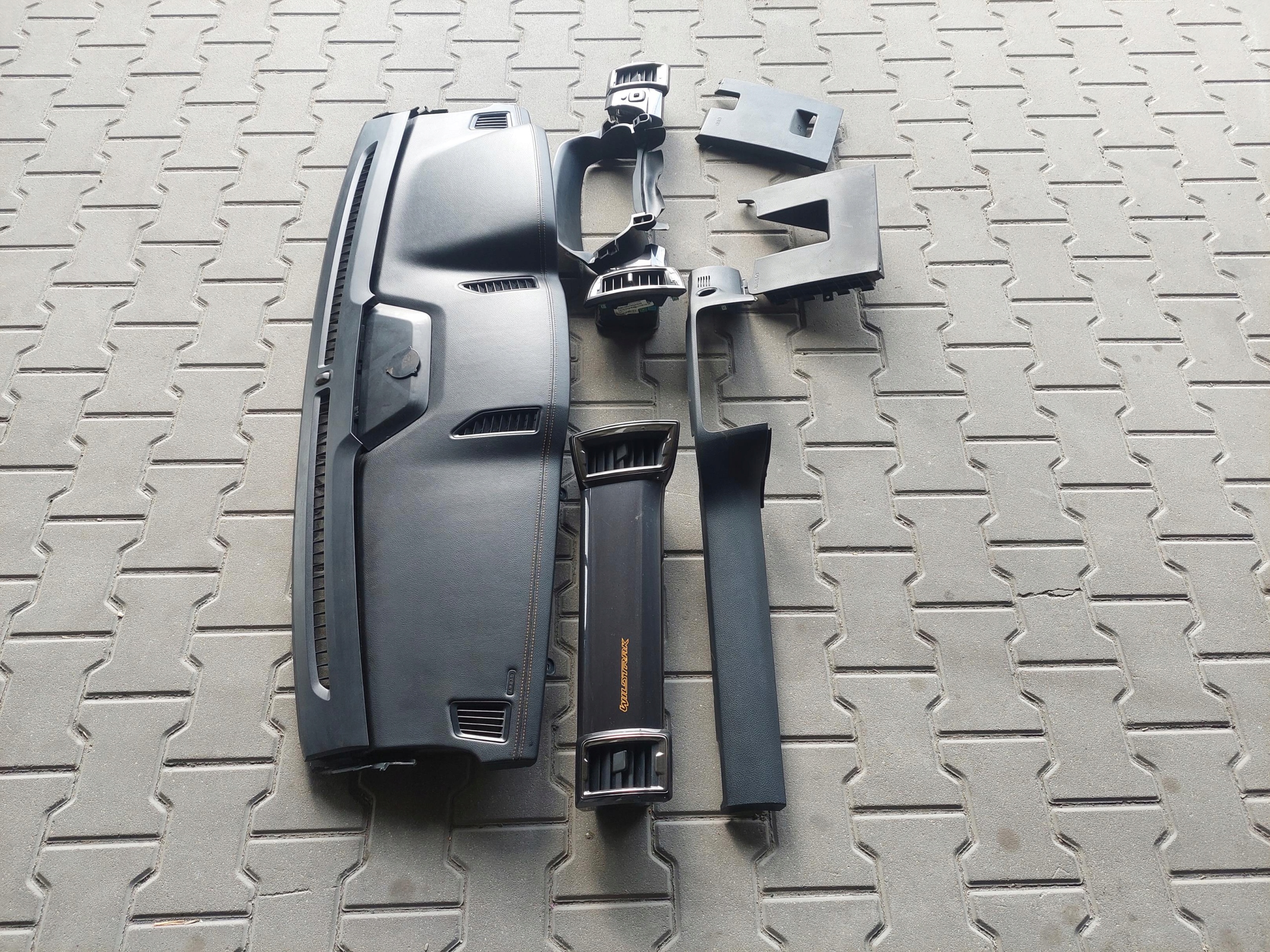 dashboard cockpit console DASHBOARD UK ANGLIK FORD RANGER V LIFT 19R