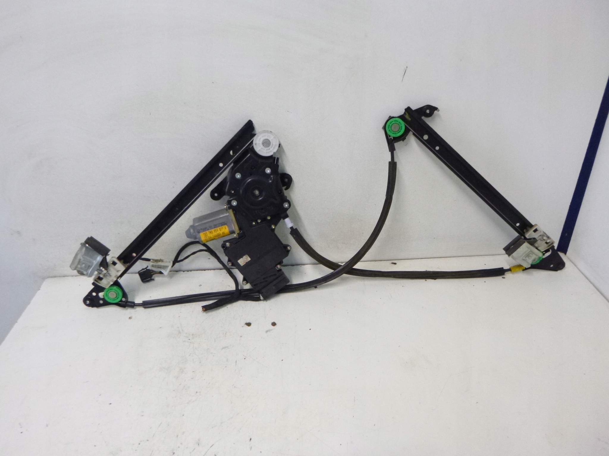 mécanisme vitre avant Ford Galaxy 1999 95VW14A389BB
