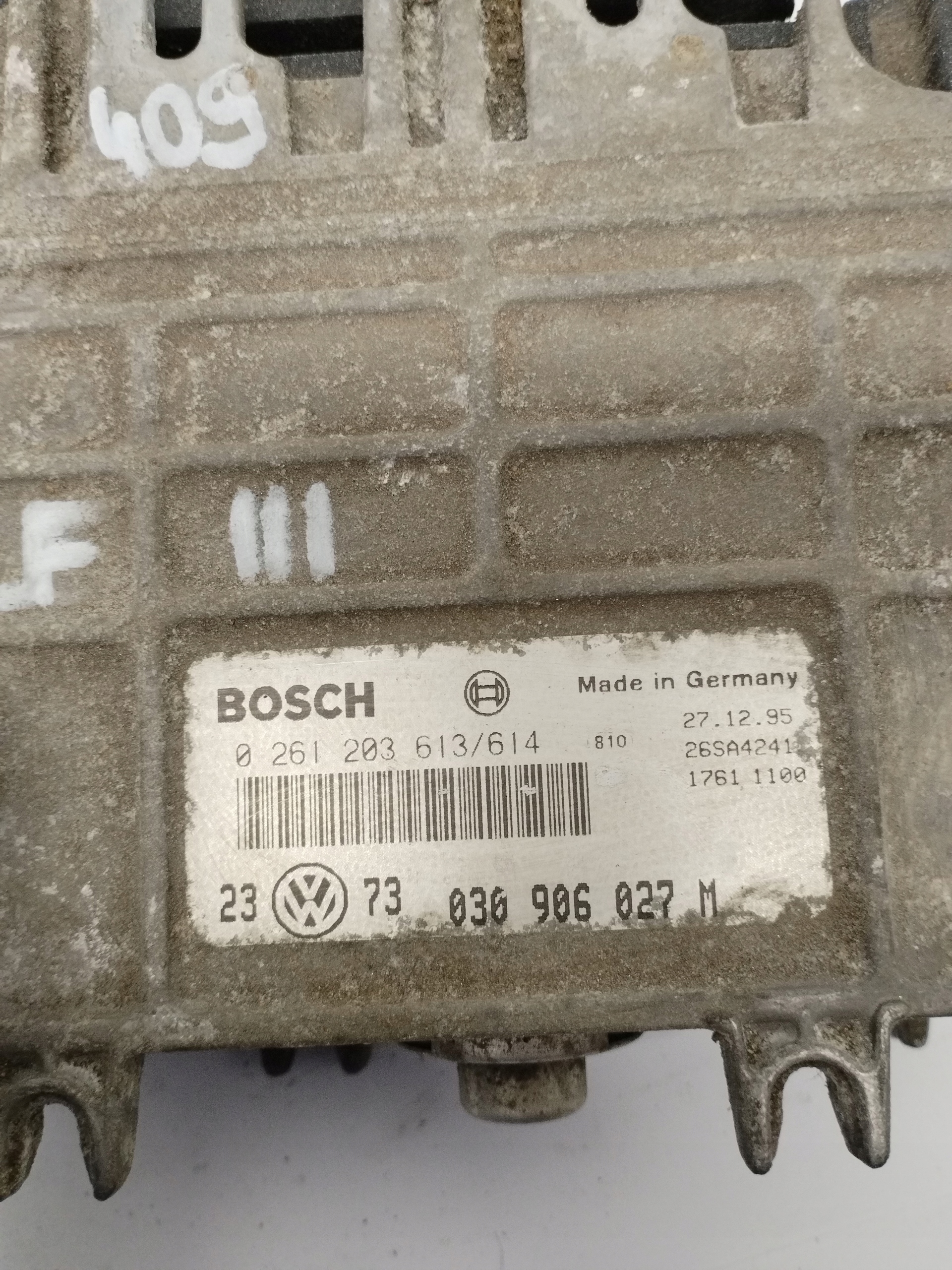 computer control unit of the engine VW Golf IV 4 030906027M