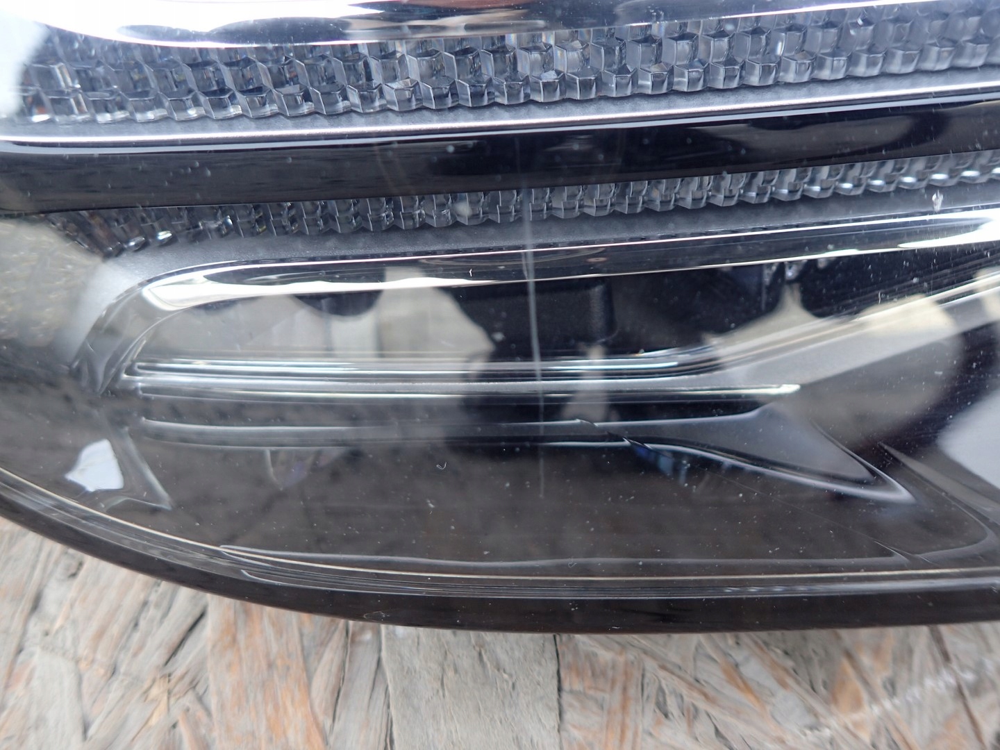 LAMPA PRAWA FULL LED MATRIX AUDI A7 4G8 LIFT 15- Strona zabudowy prawa