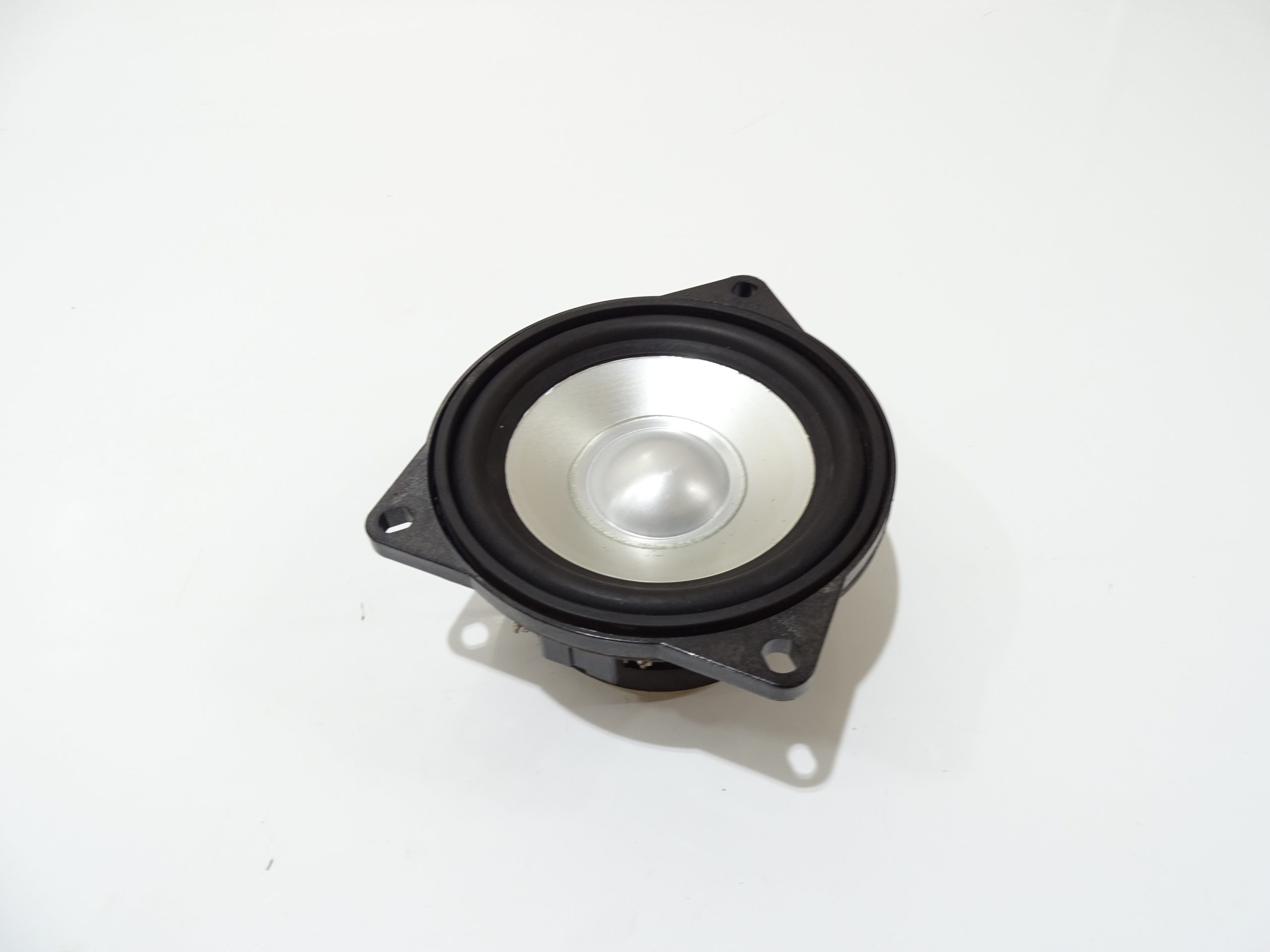 speaker SREDNIOTONOWY LOGIC BMW E60 E61 6930903