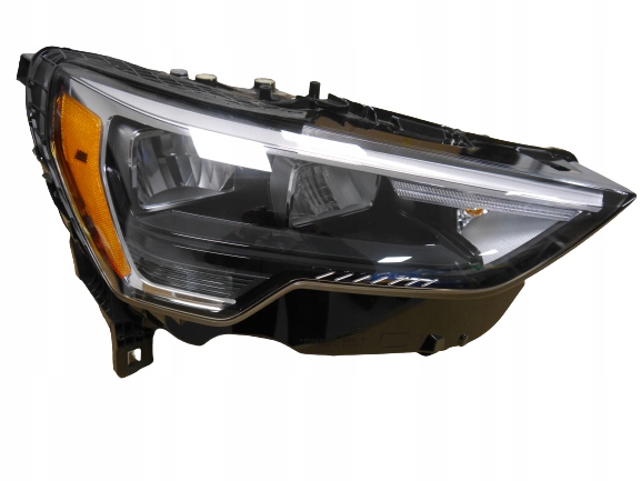 AUDI Q3 83A LAMPA PRZÓD LED 83A941012B