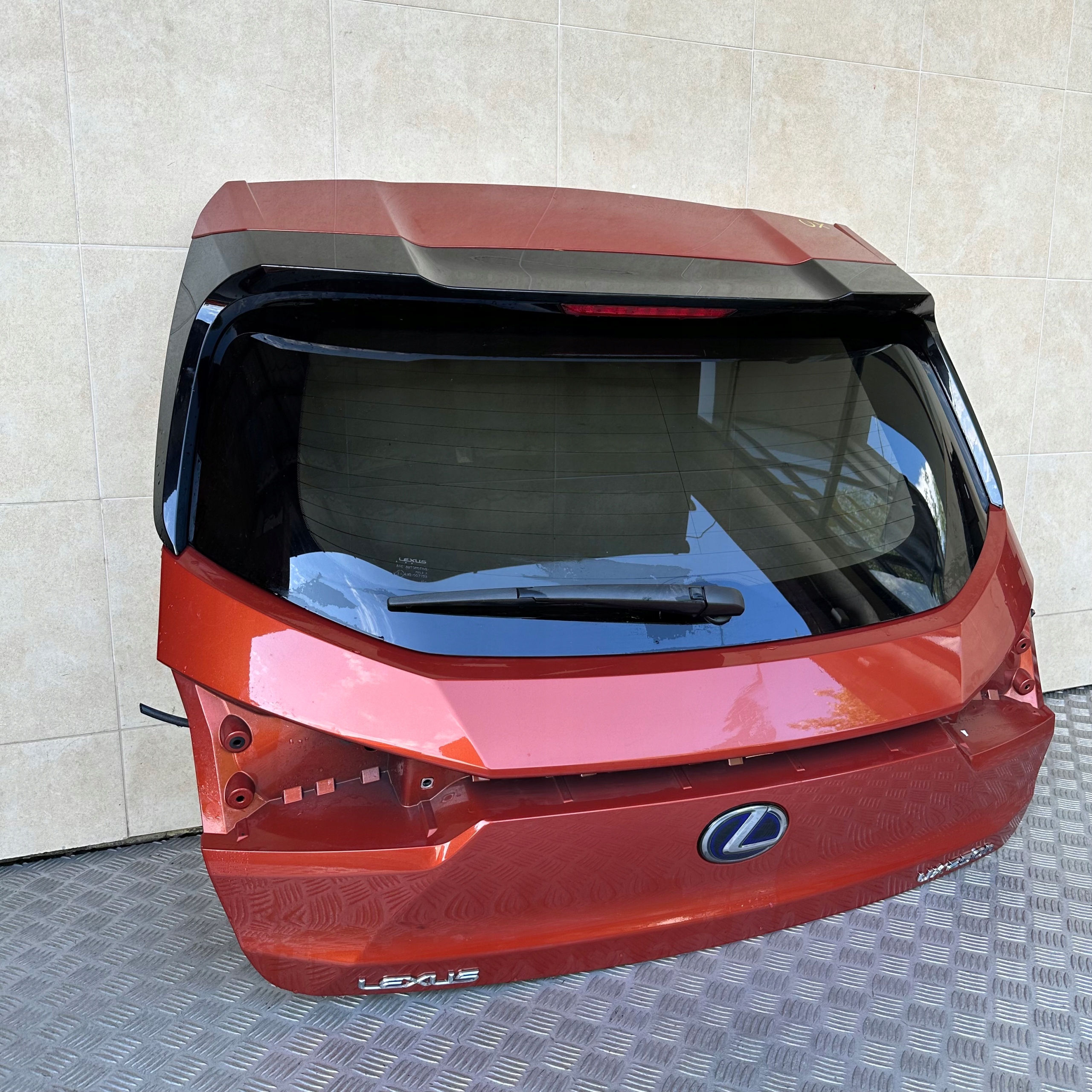 boot doors LEXUS UX 250H KAMERA 2020 ROK HYBRID