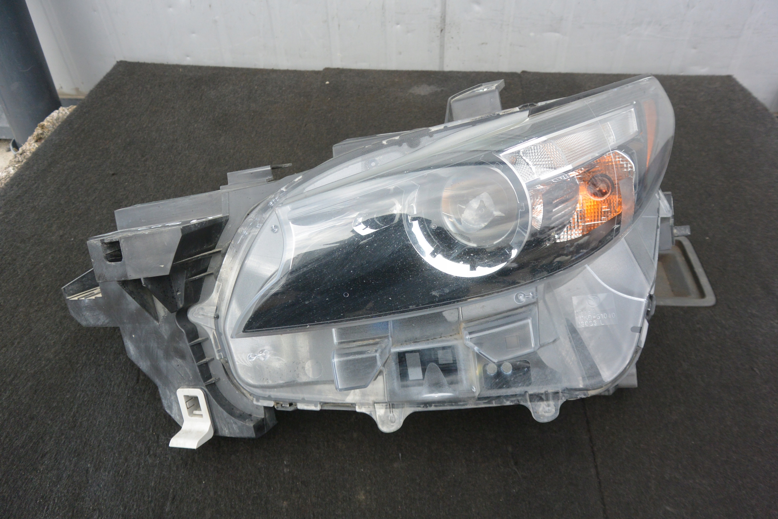 MAZDA CX9 II 16- LAMPA LEWA PRZÓD LED USA ORYGINAŁ