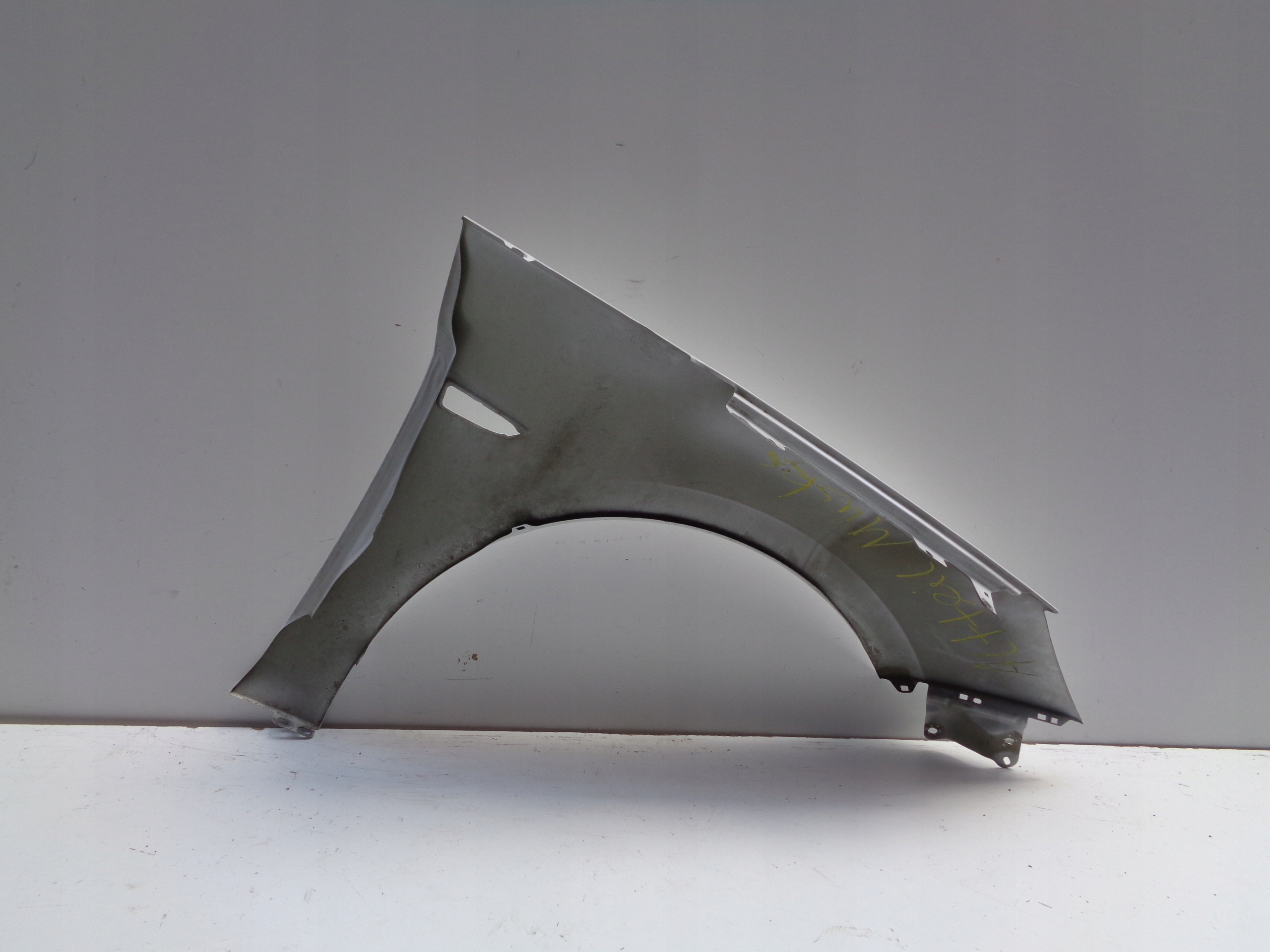 fender left front OPEL ASTRA V K 15- NR 46957
