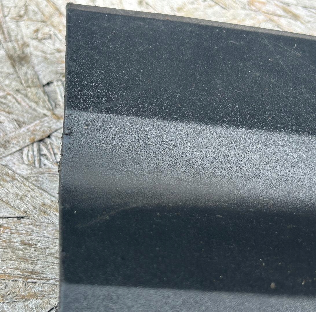 moulding door right front SEAT ATECA 575 575854940B