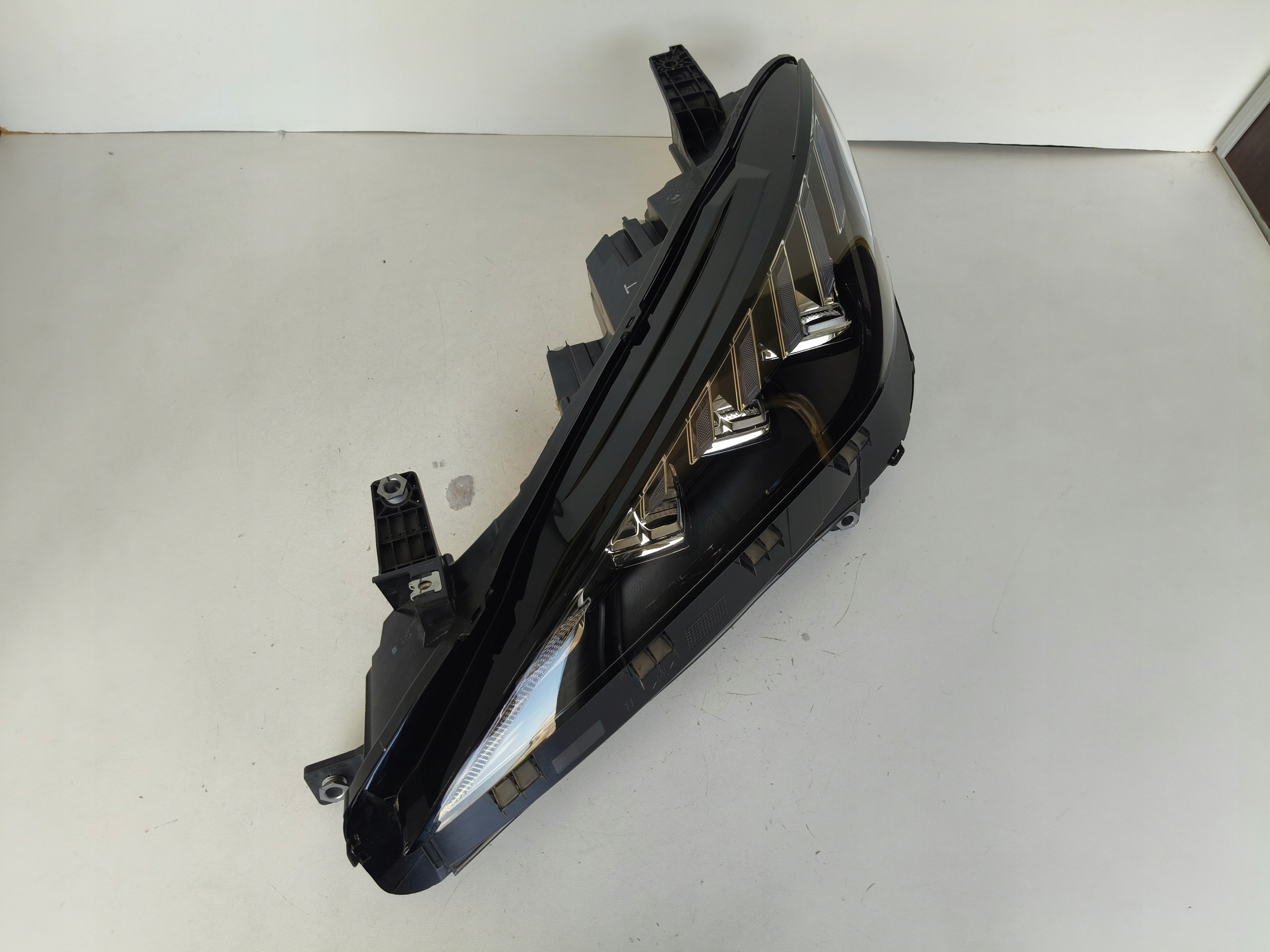 light left REFLEKTOR MG 4 MG4 22- FULL LED