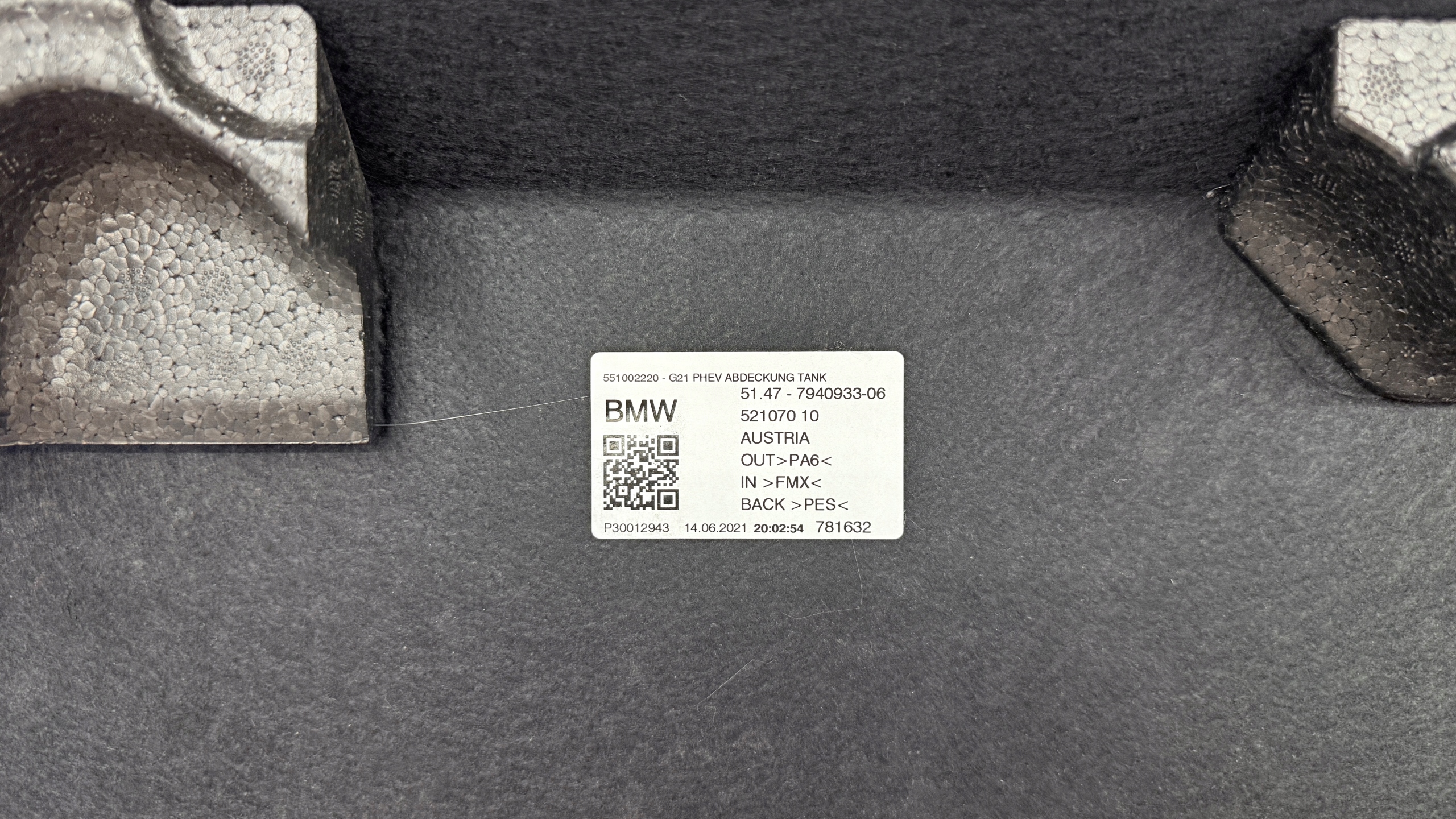 BMW G21 mats floor boot KOMBI TOURING HYBRYDA 330E 7940933