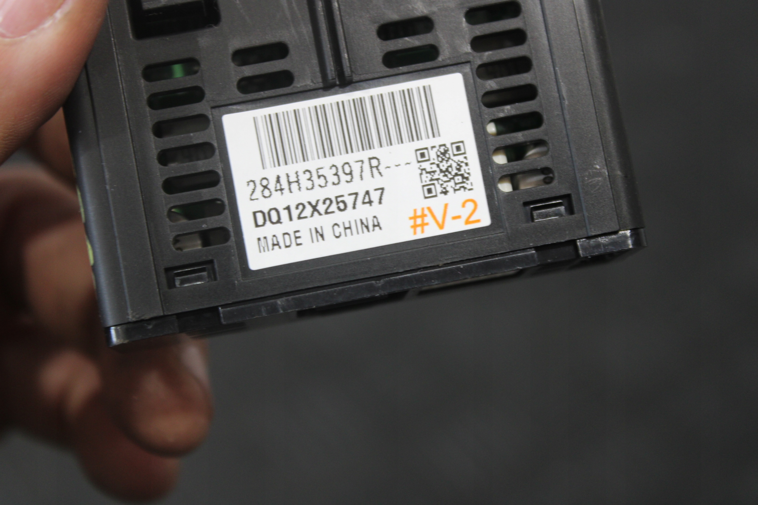 GNIAZDA USB TYPU C RENAULT AUSTRAL 284H35397R