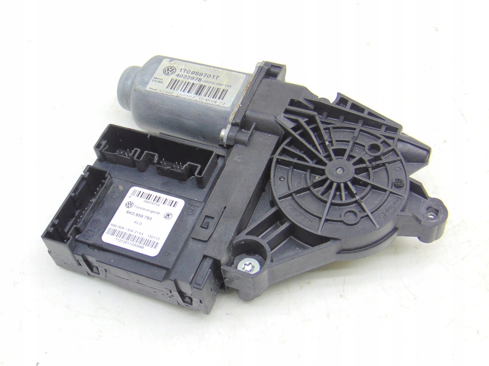 1T0959701T 5K0959793 - СТЕКЛОПОДЪЕМНИК ЛЕВЫЙ ПЕРЕДНИЙ SKODA OCTAVIA II LIFT