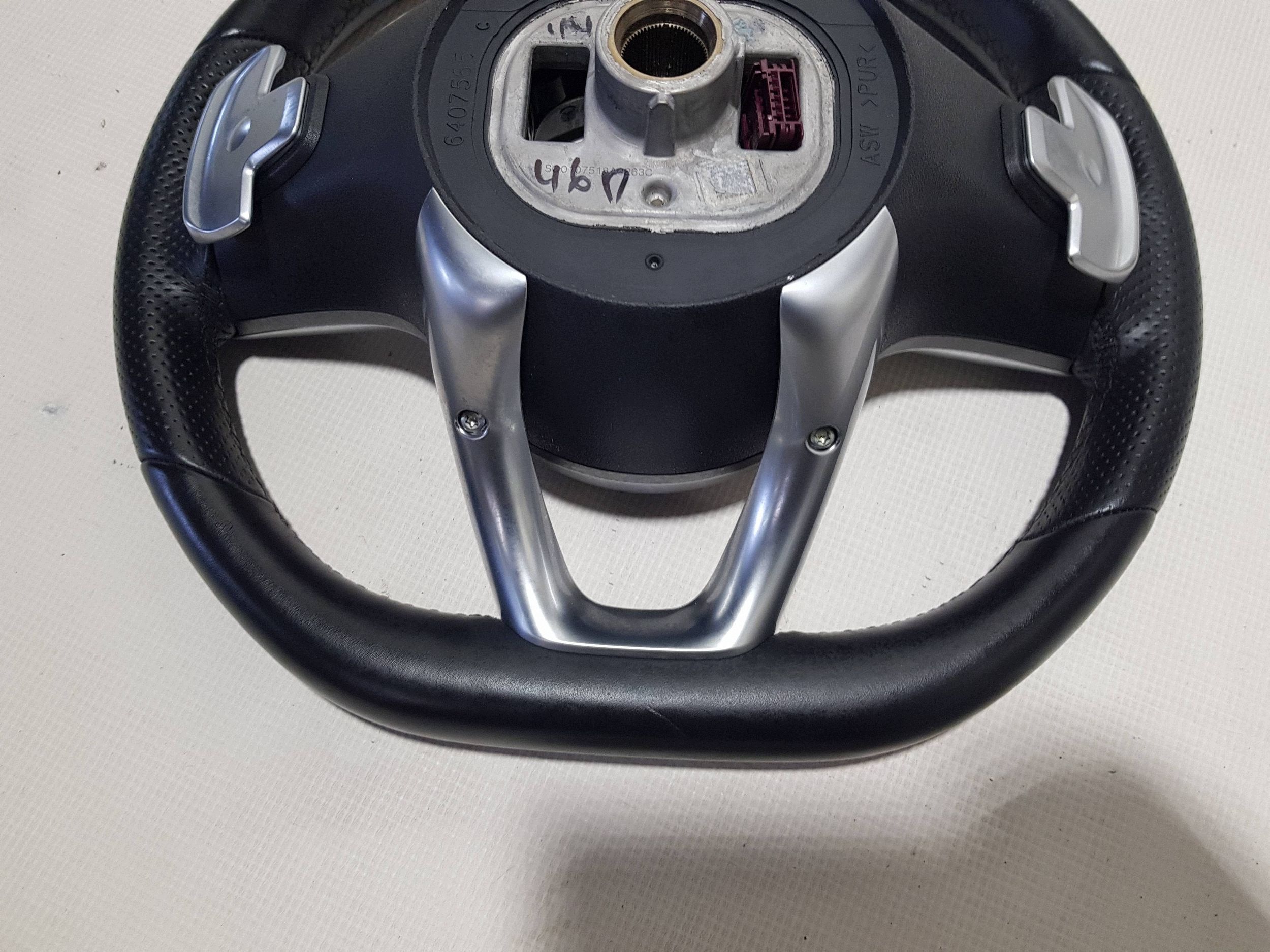 volan Mercedes E W213 W238 AMG A0050071699