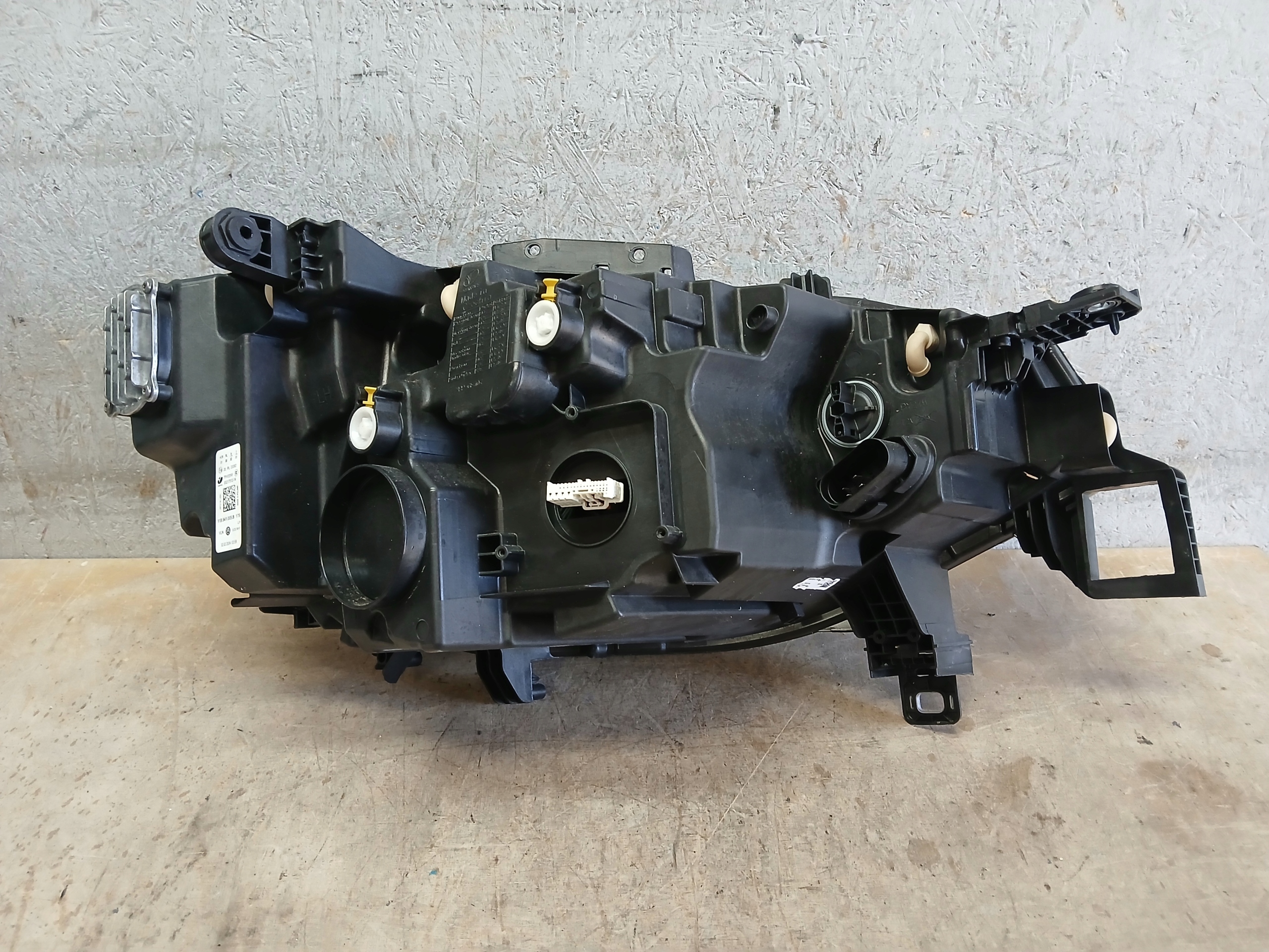 light front left VW ID4 ID-4 ID 4 FULL LED 11B941005B