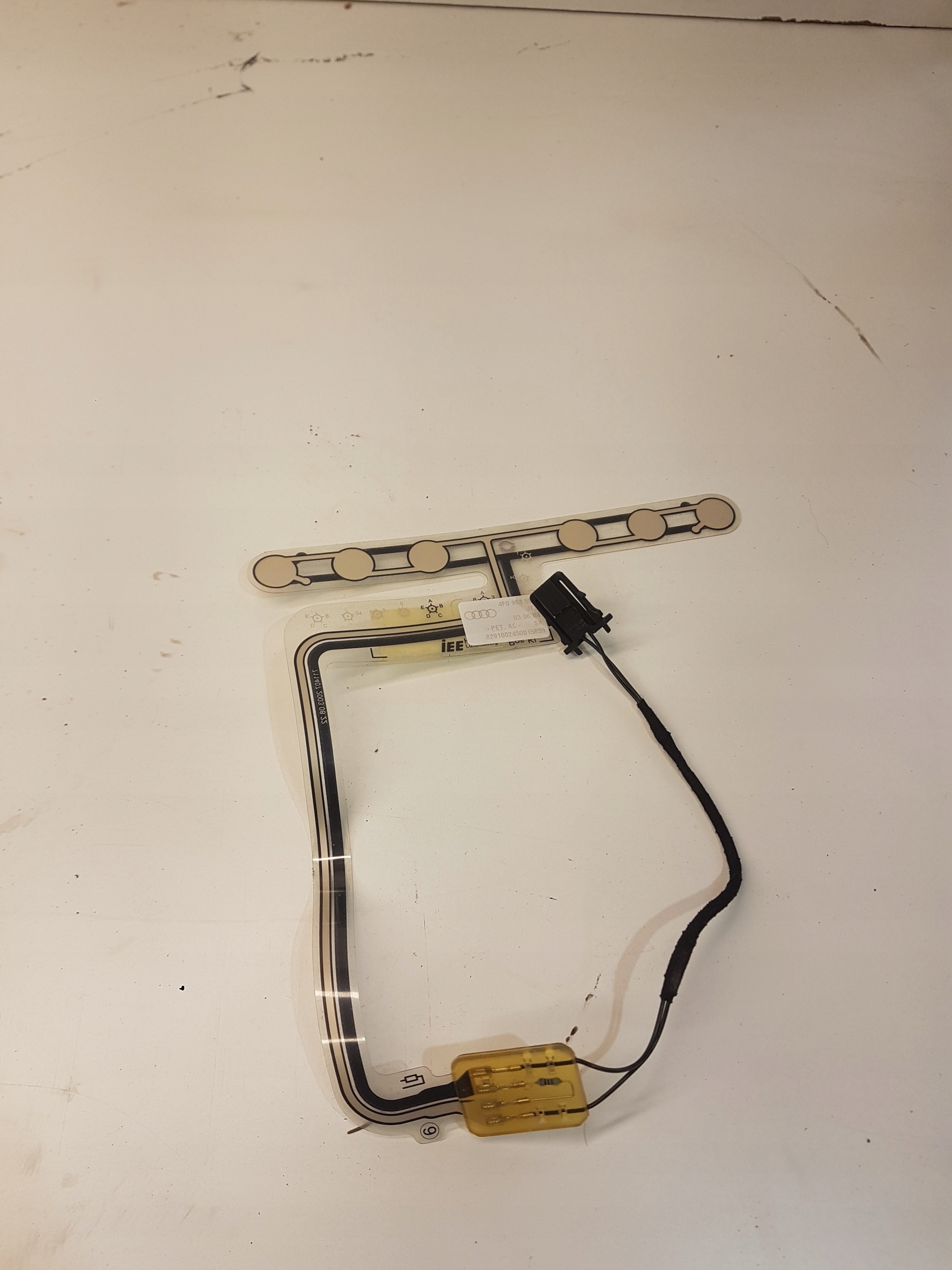 Датчик кресло Audi A6 C6 4F0963553