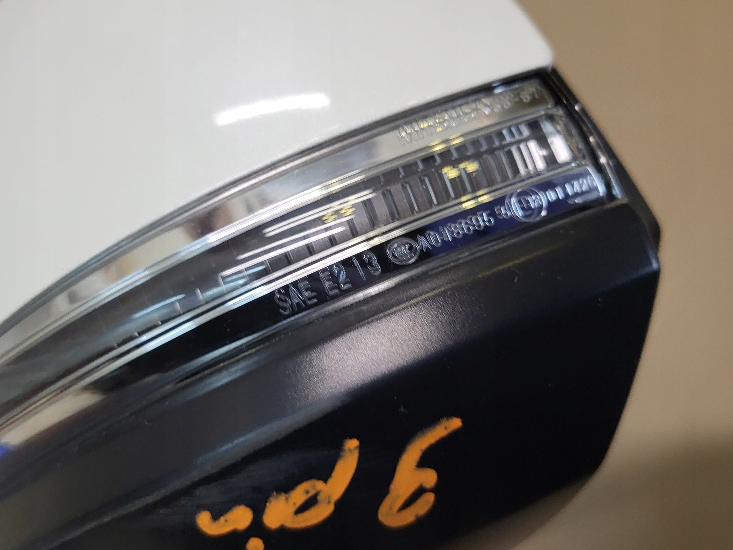 mirror complete exterior 9 PIN left BIALA PERLA TOYOTA RAV4 V OE