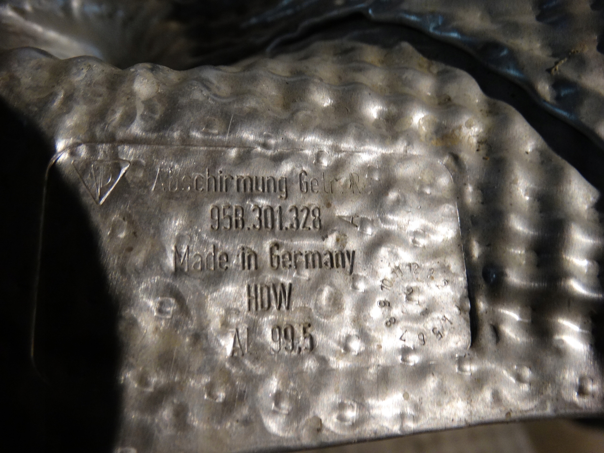 IDEALNA cover TERMICZNA right PORSCHE MACAN 1