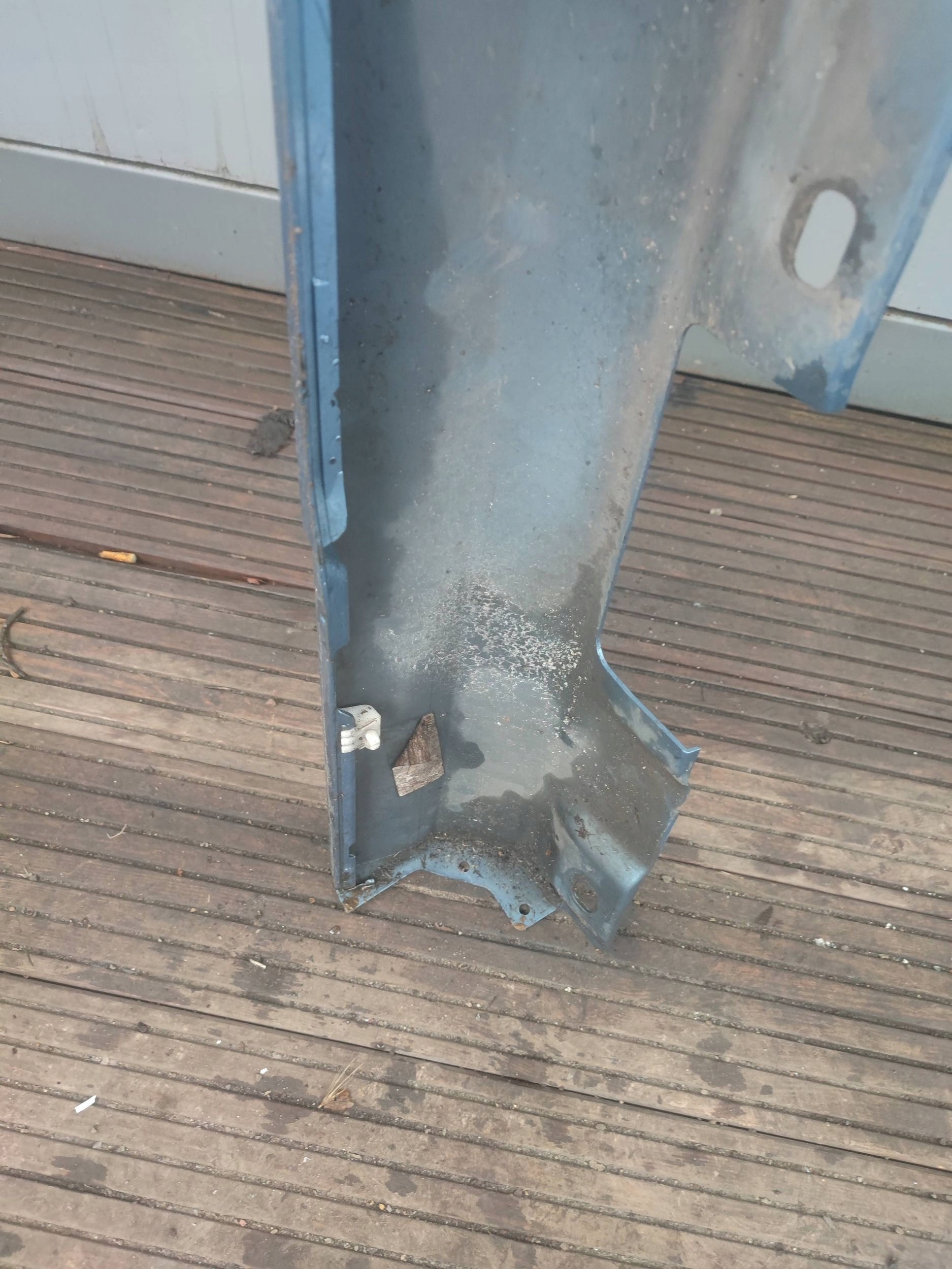 moulding threshold right MERCEDES W204 A2046900440