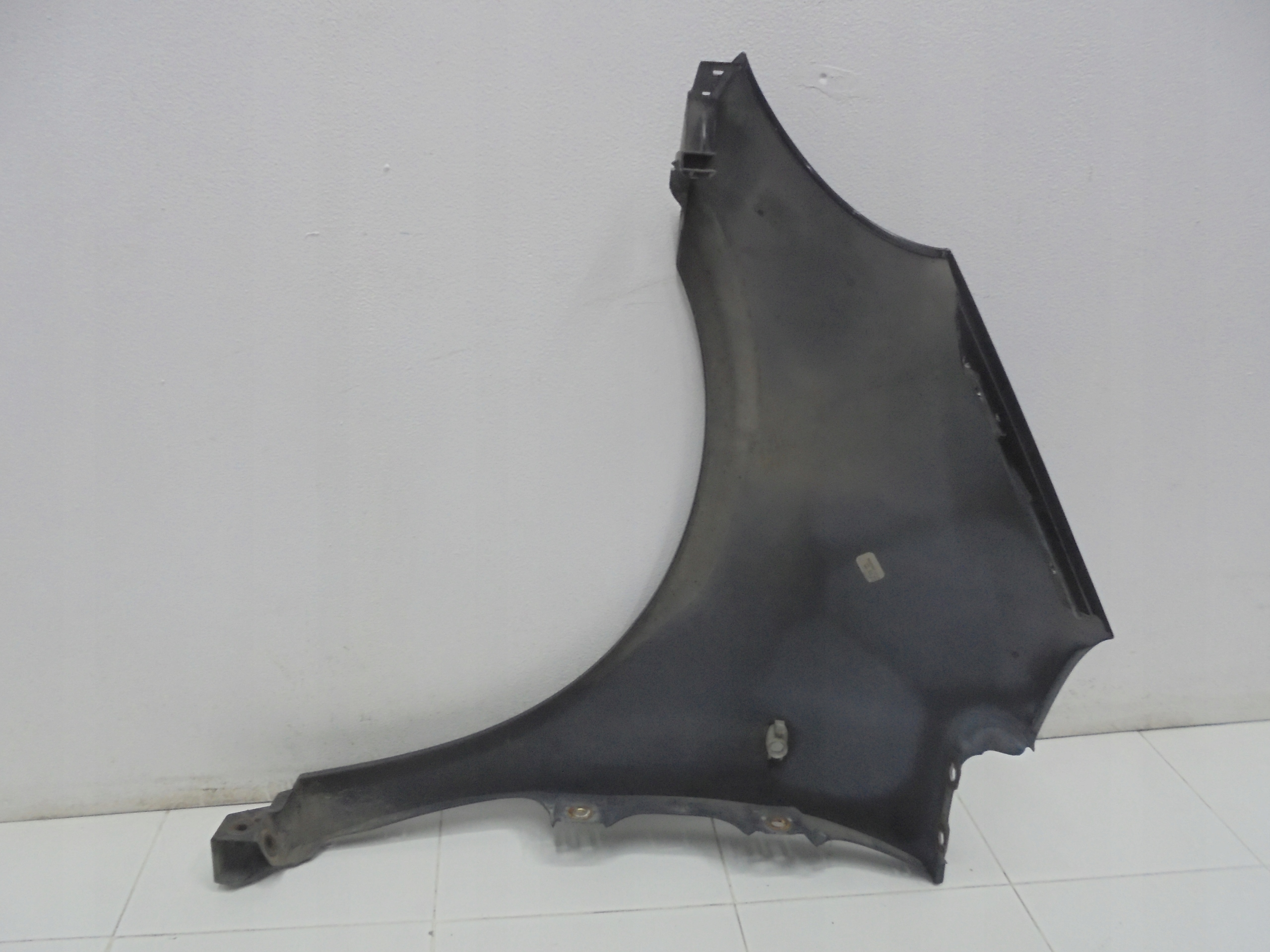 MERCEDES A KLASA W168 FENDER RIGHT FRONT 195