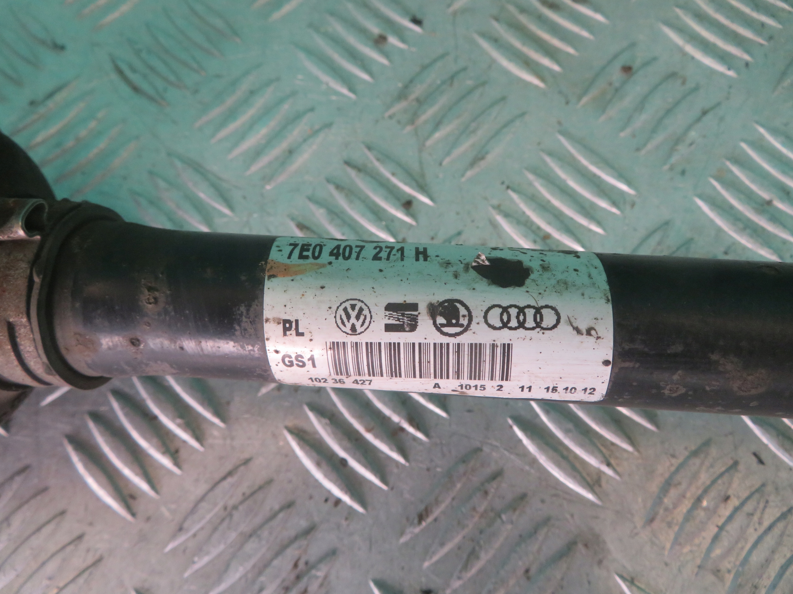 left semi-axis VW TRANSPORTER T5 2.0 12R 7E0407271H