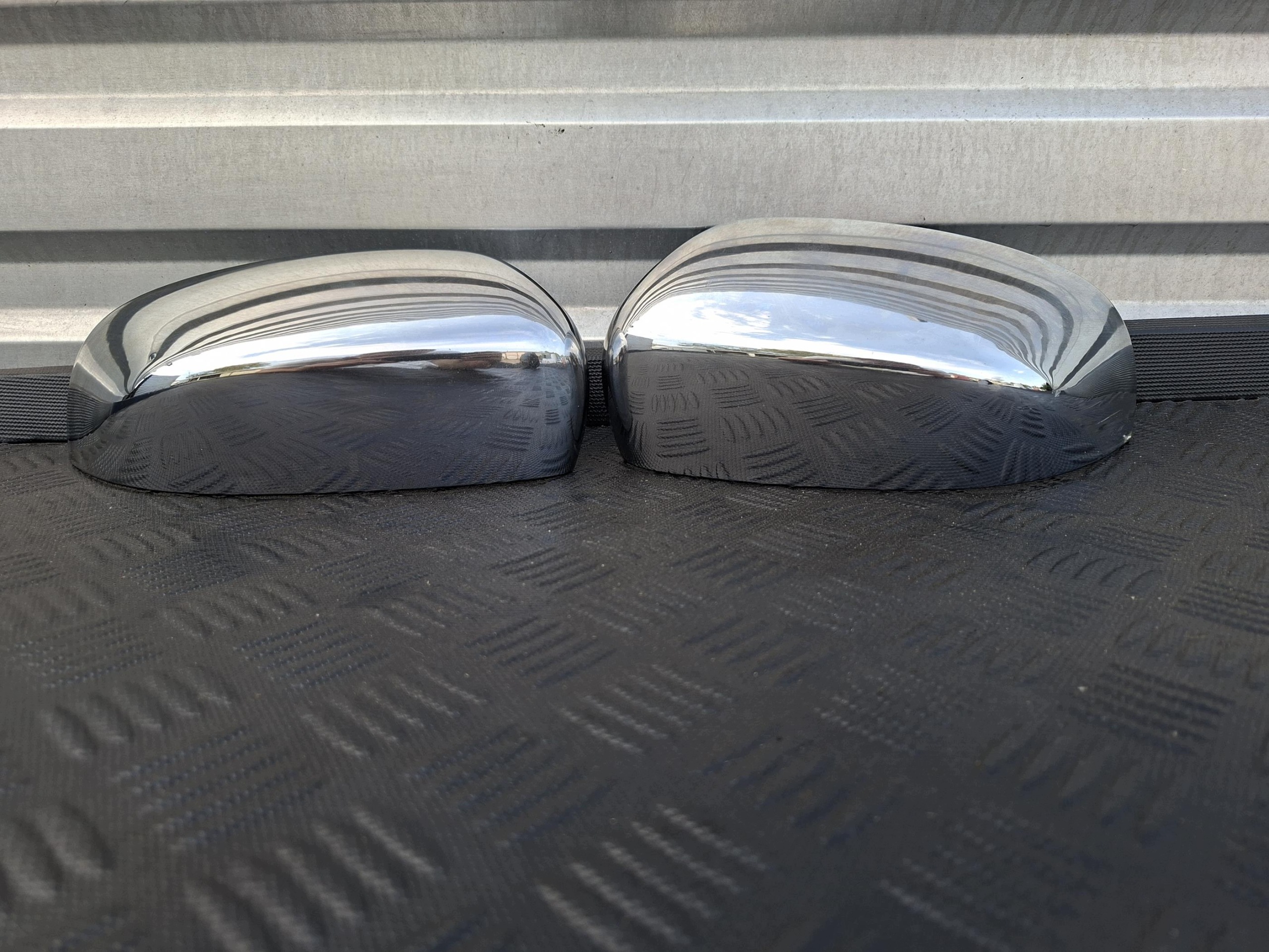 caps for mirrors covers CHROM KOMPLET JEEP CHEROKEE V KL
