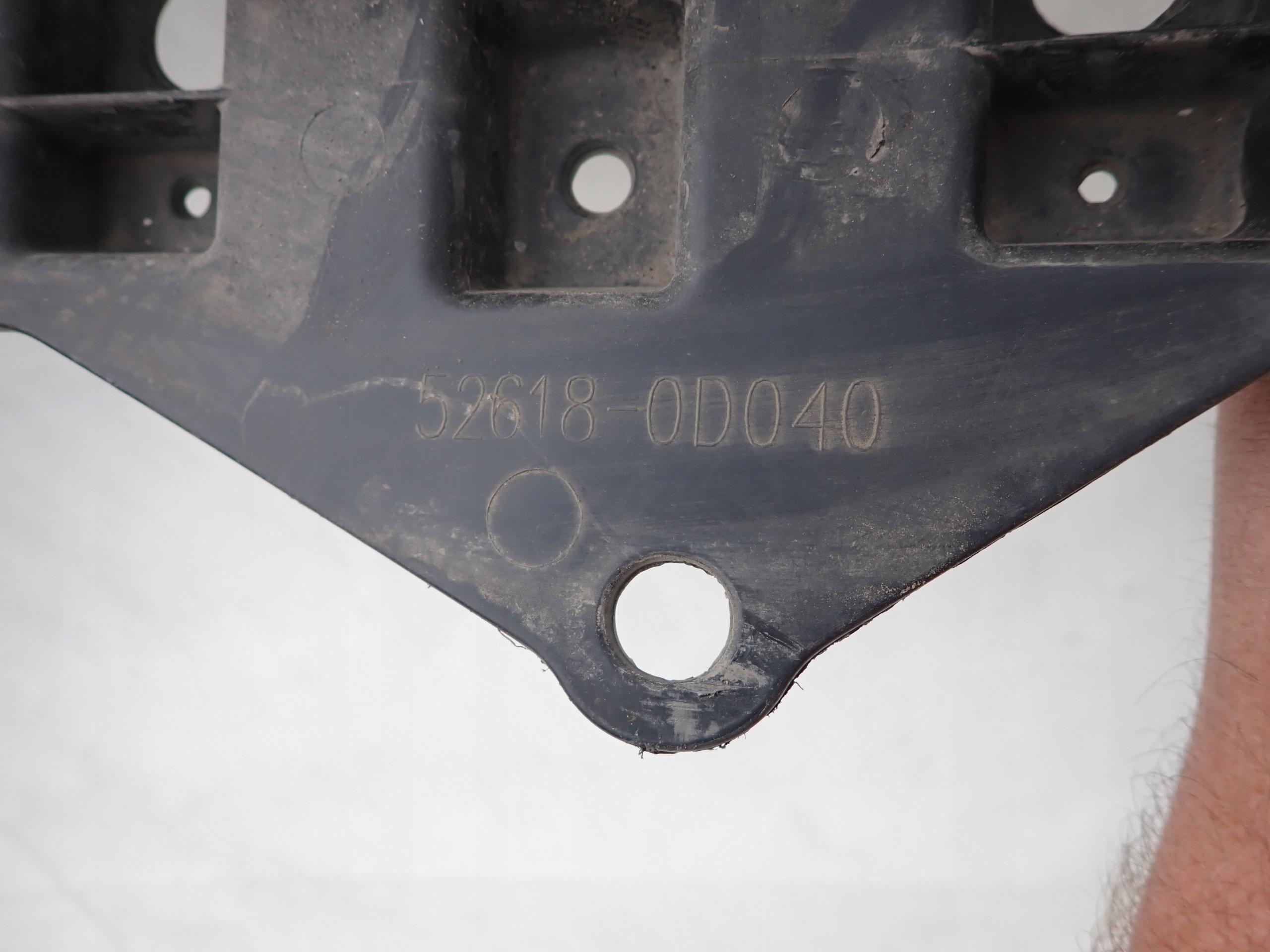 TOYOTA YARIS III cover cover front 52618 0D040