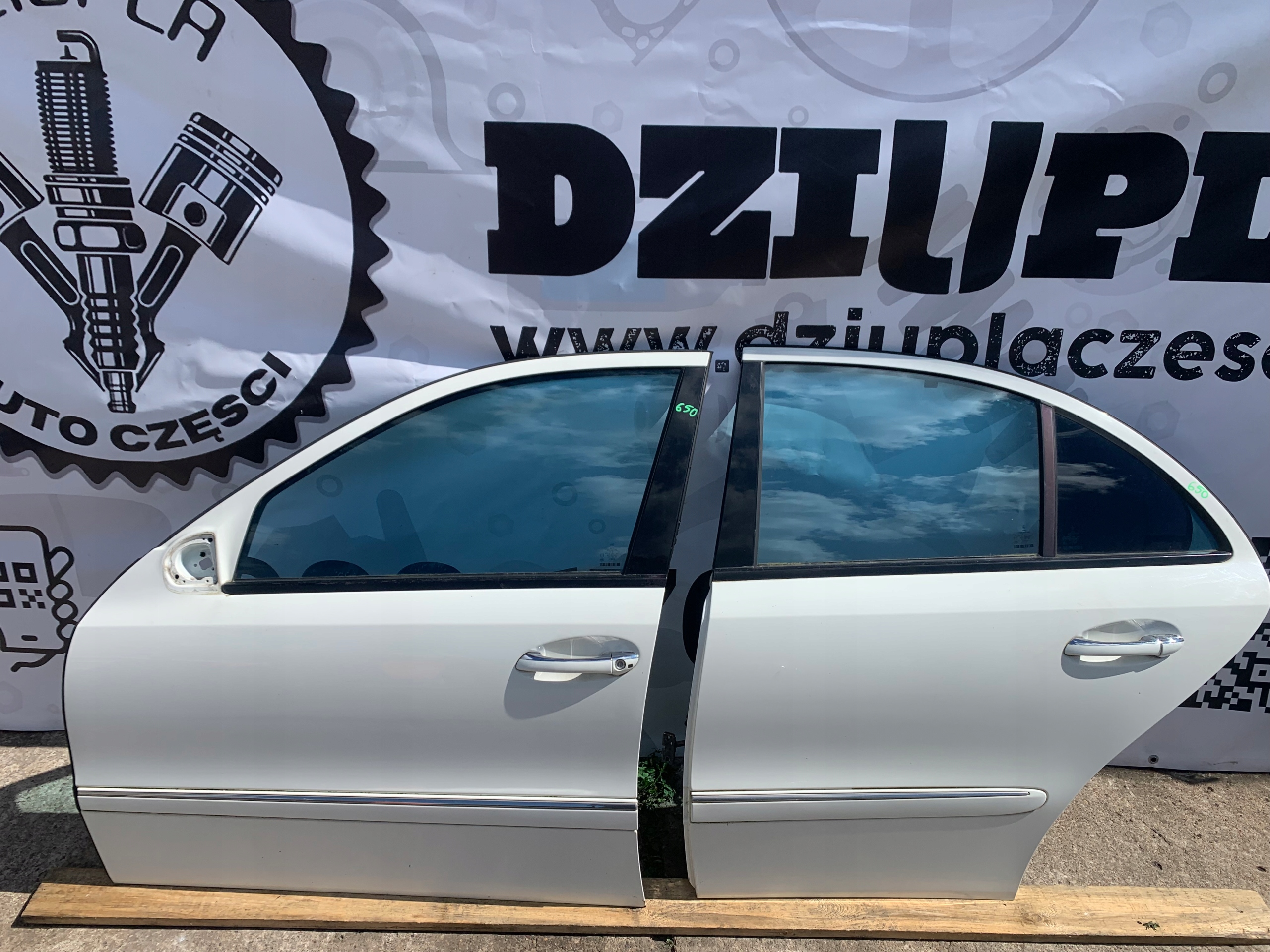 MERCEDES W211 E-KLASA door left left front front 650 c650