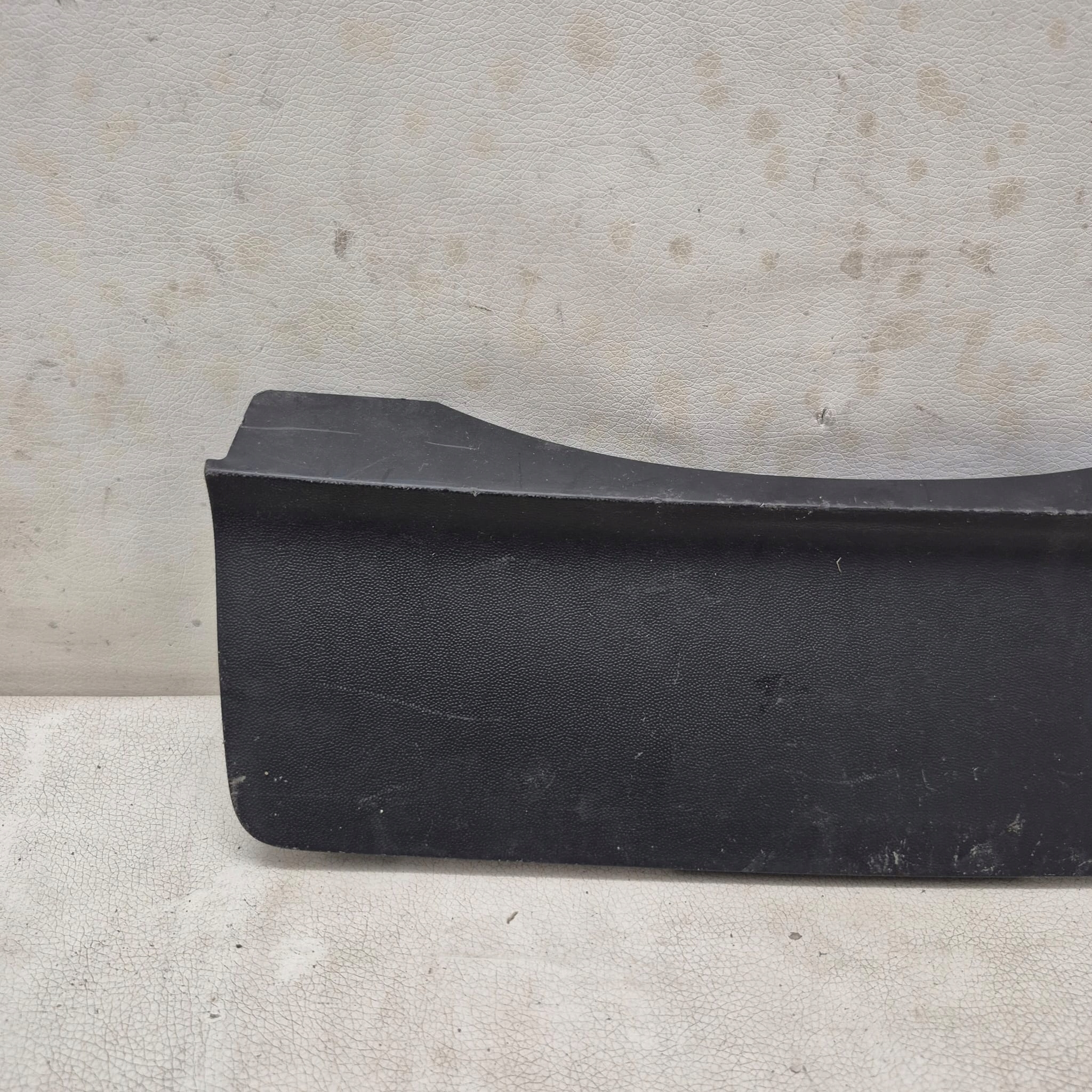 VW GOLF 6 VI couvre couverture HAKA attelage 5K6807397