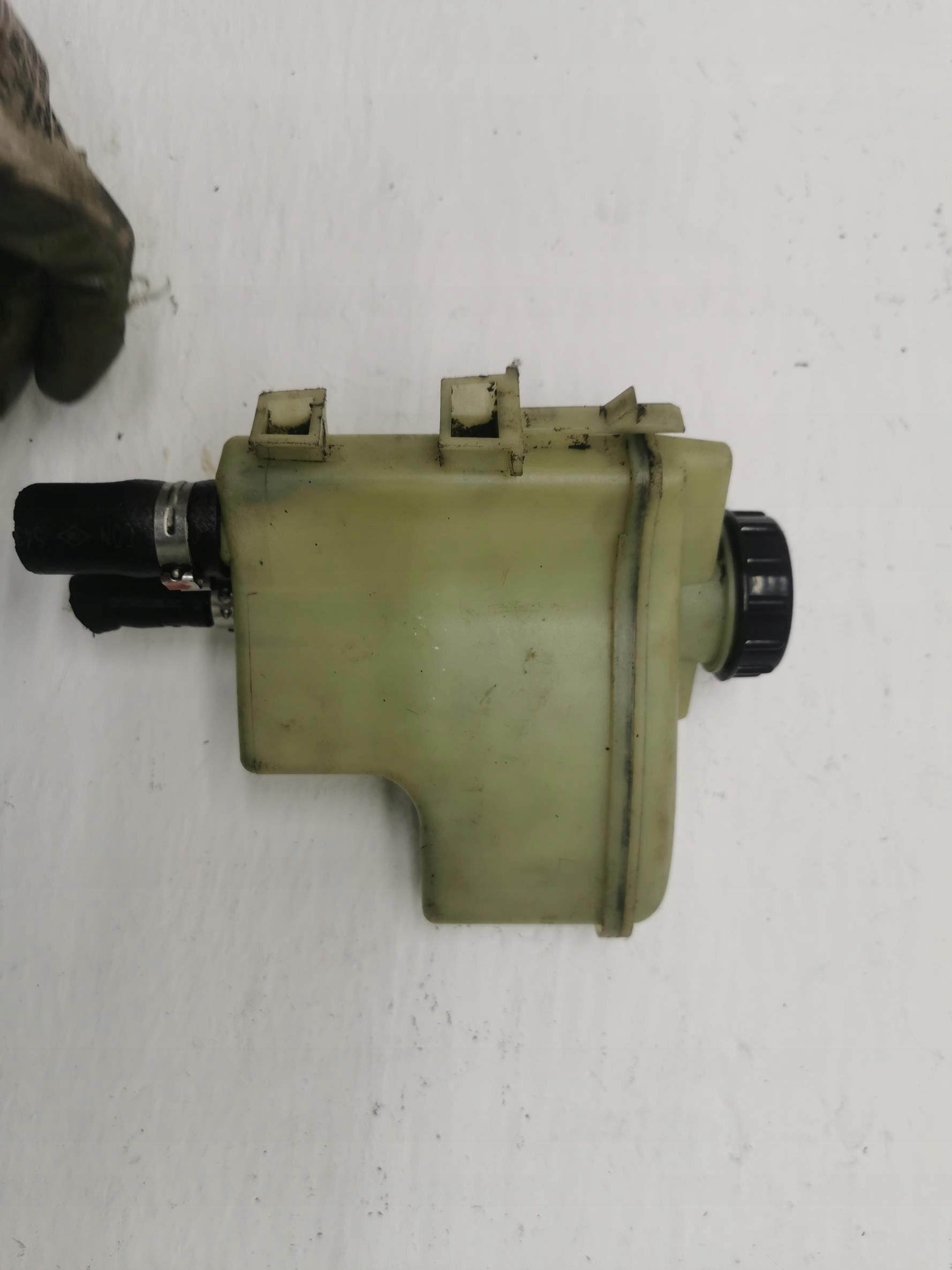 Behälter der Lenkung RENAULT KANGOO und 7700414664C