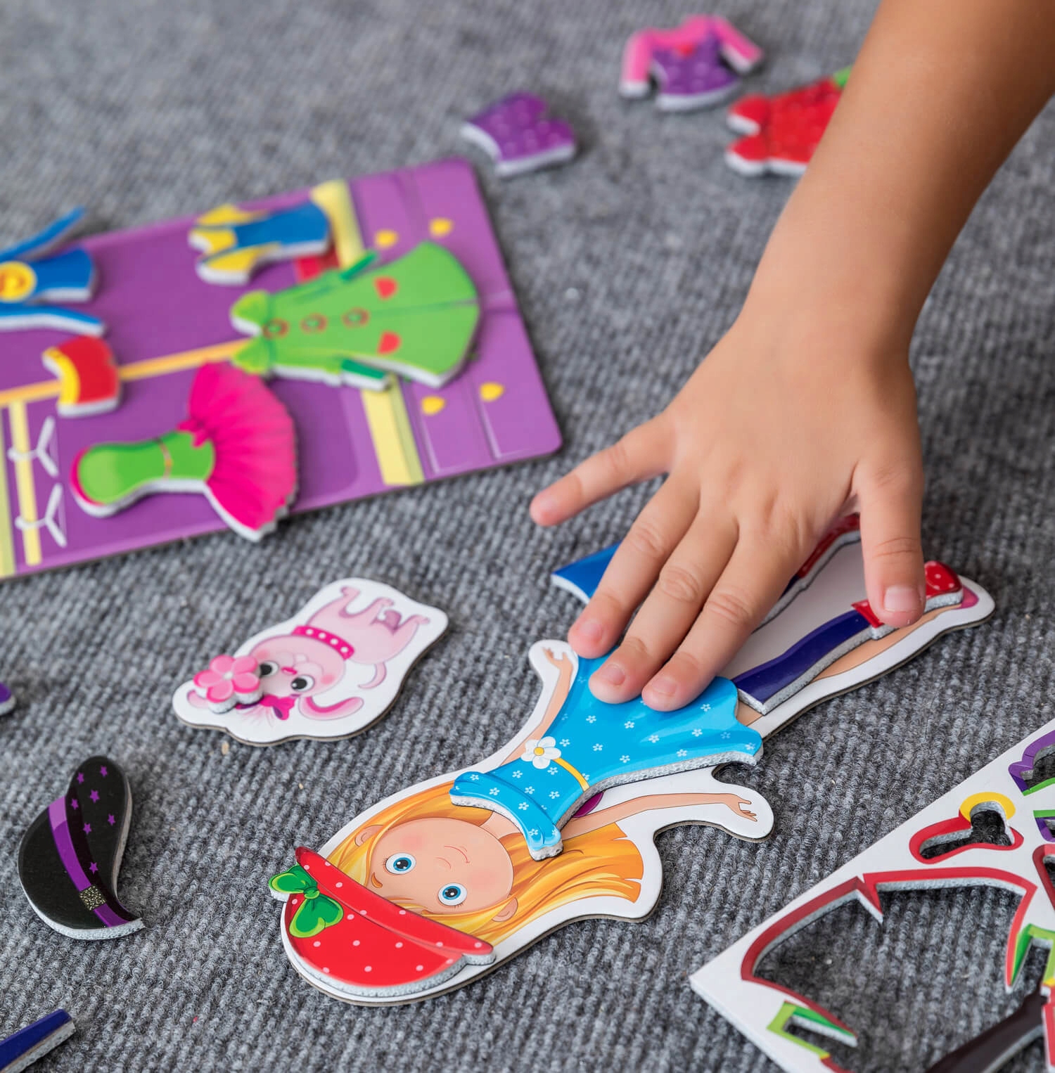 Gra magnetyczna Elegantki Roter Kafer dla dzieci Rodzaj 2D