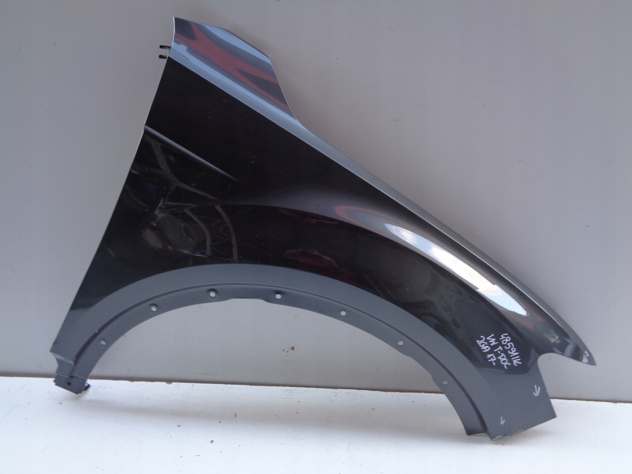 fender right front AUDI Q8 4M8 NR 47354