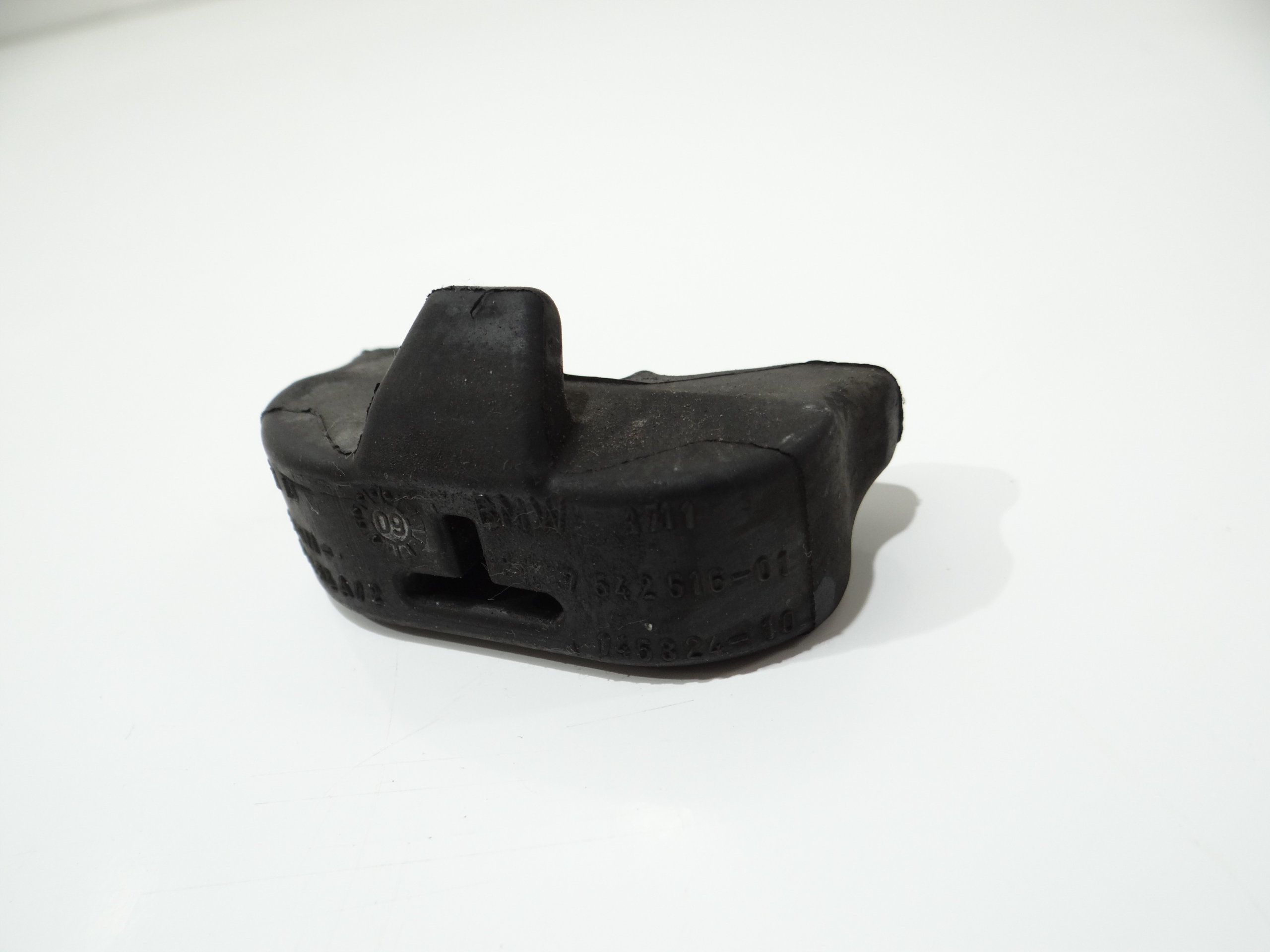 Support plaque LOZYSKO Radiateur BMW E60 E61 7542516