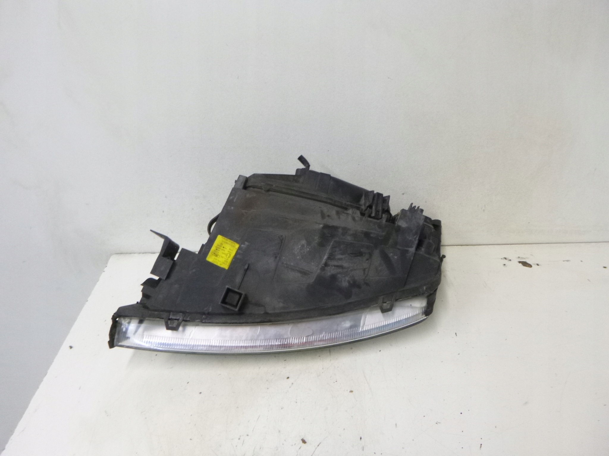 light front Ford Mondeo III Lift 2005r.