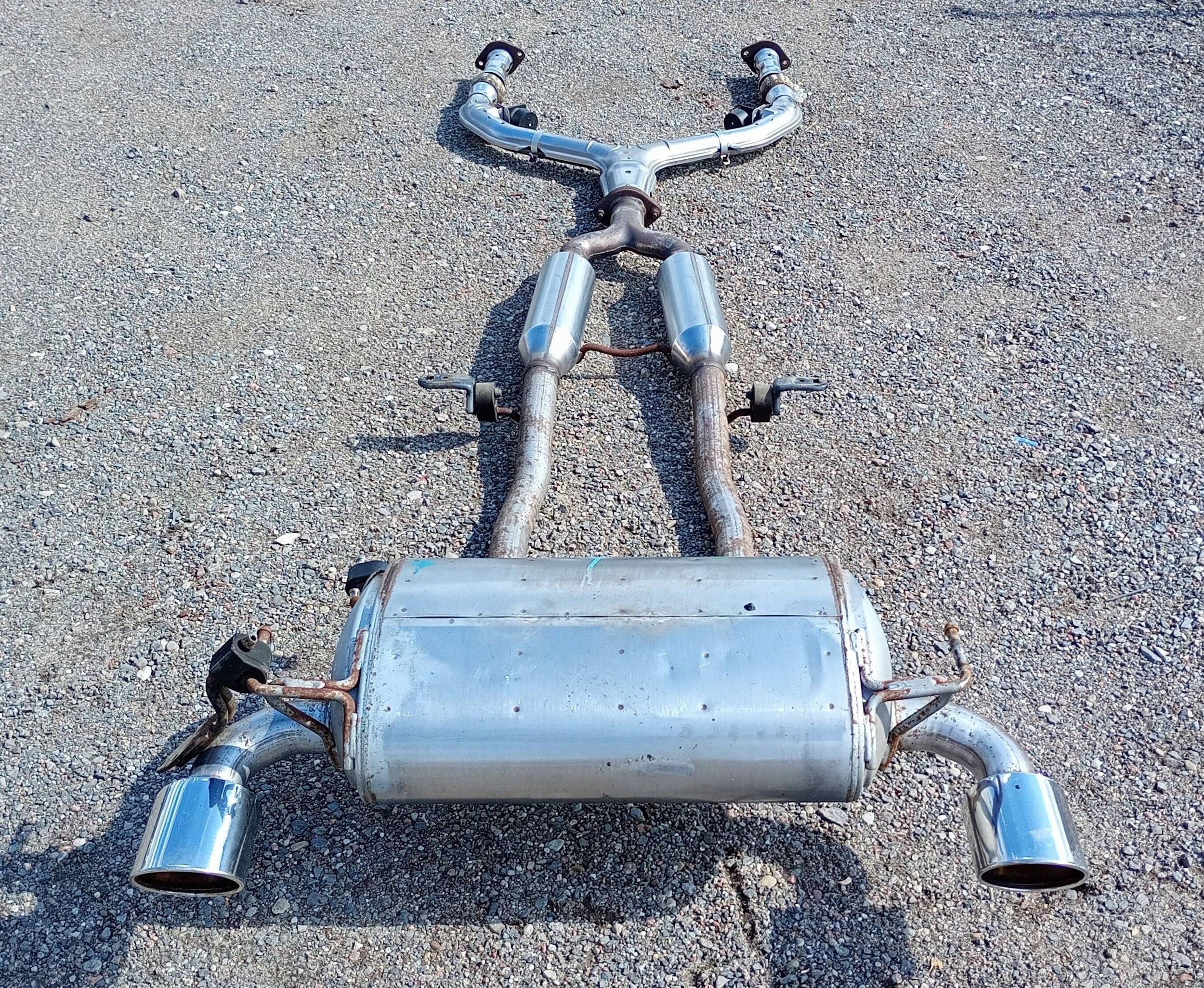 Uklad exhaust tlumik pipe exhaust komplet Nissan 370Z 2009
