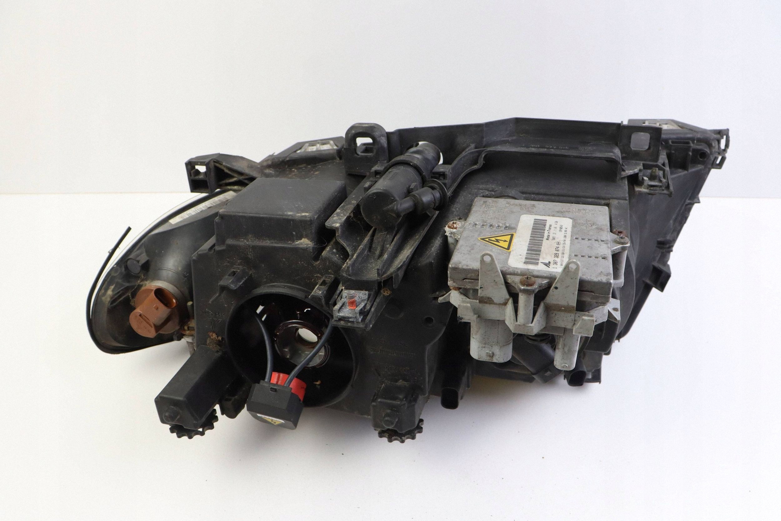 BMW 3 E46 FL light front right front XENON LIFT EUROPA 0301177272