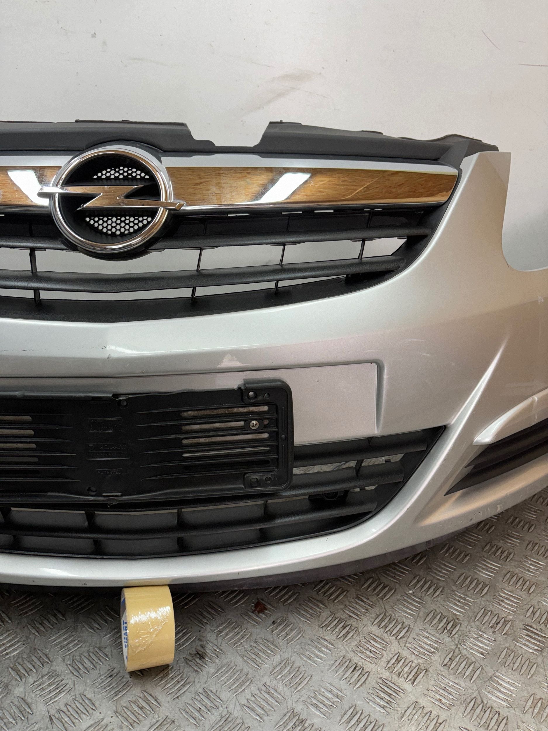 nárazník předek přední OPEL CORSA D 06