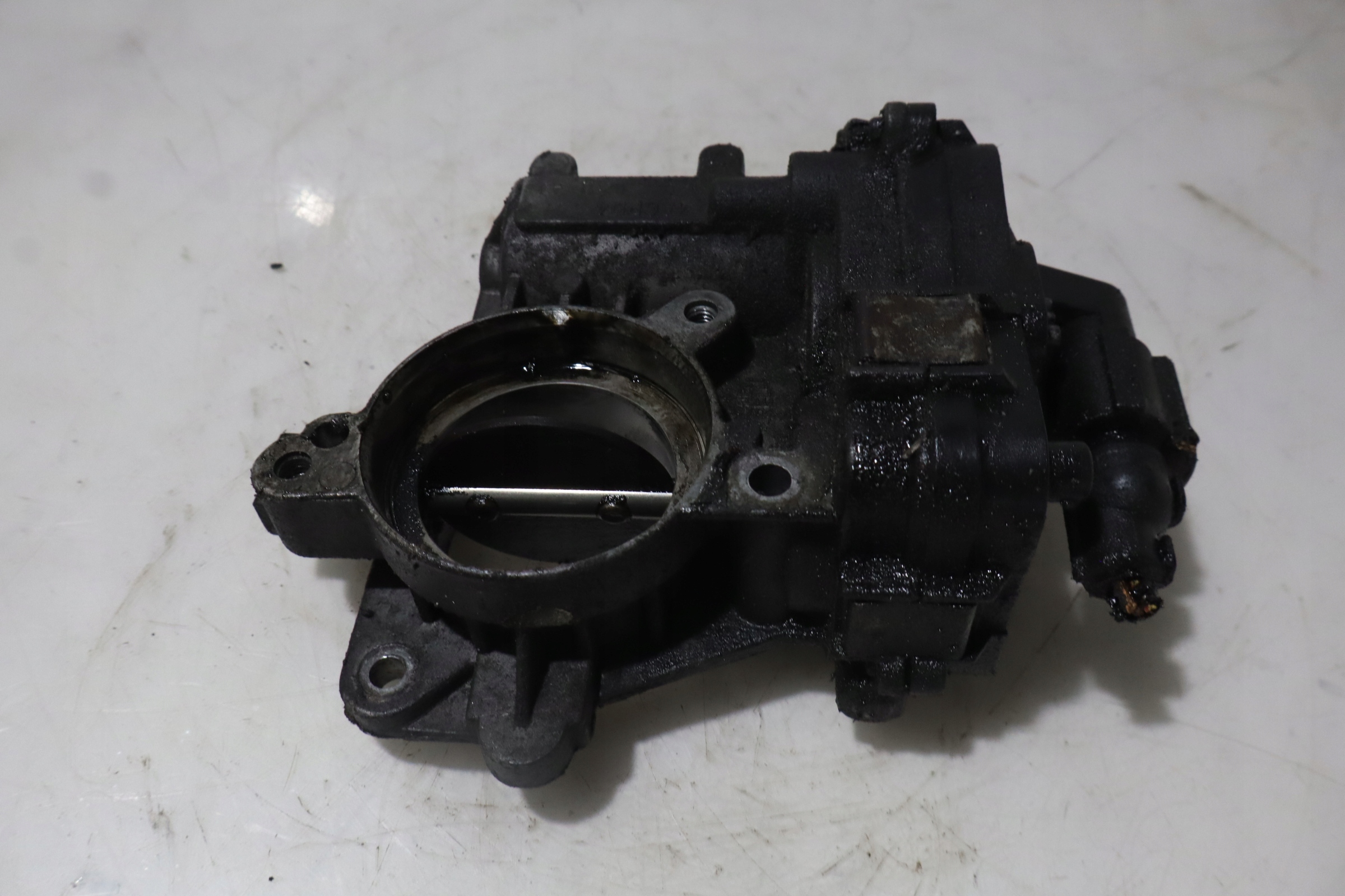 PRZEPUSTNICA OPEL ASTRA H 1.9CDTI Wersja Europejska