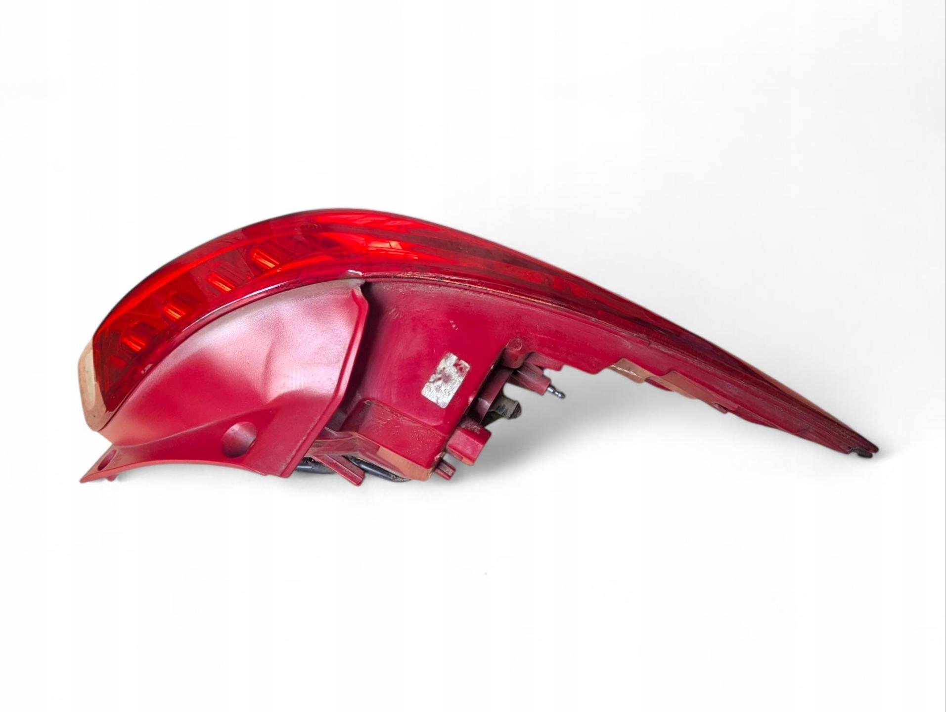 light rear left side Hyundai Veloster 2011 92401-2V120