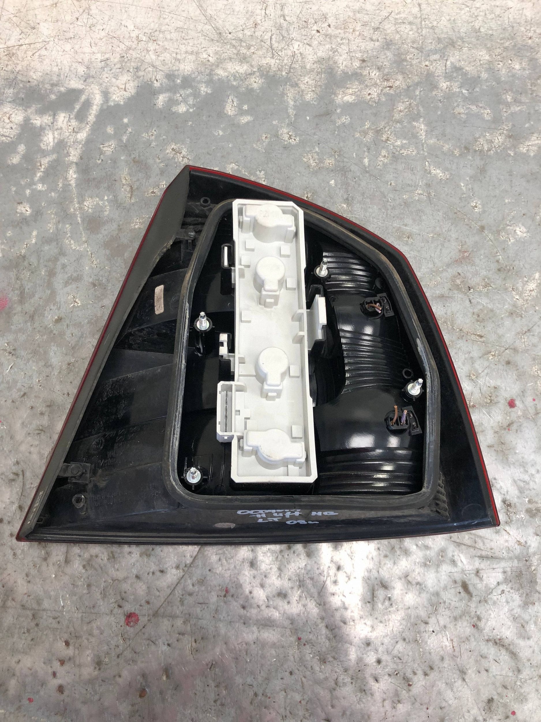 light left rear part SKODA OCTAVIA MK2 LIFT HB 1Z5945095B