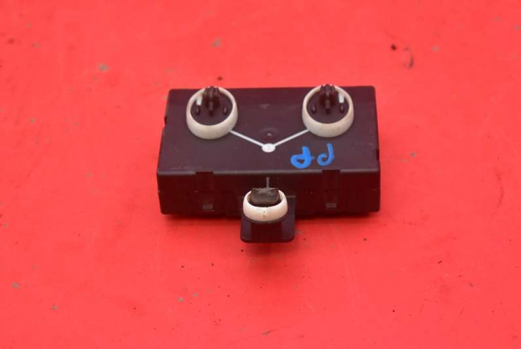 control unit module door right front 5Q4959392E SKODA OCTAVIA 3 III 13-17