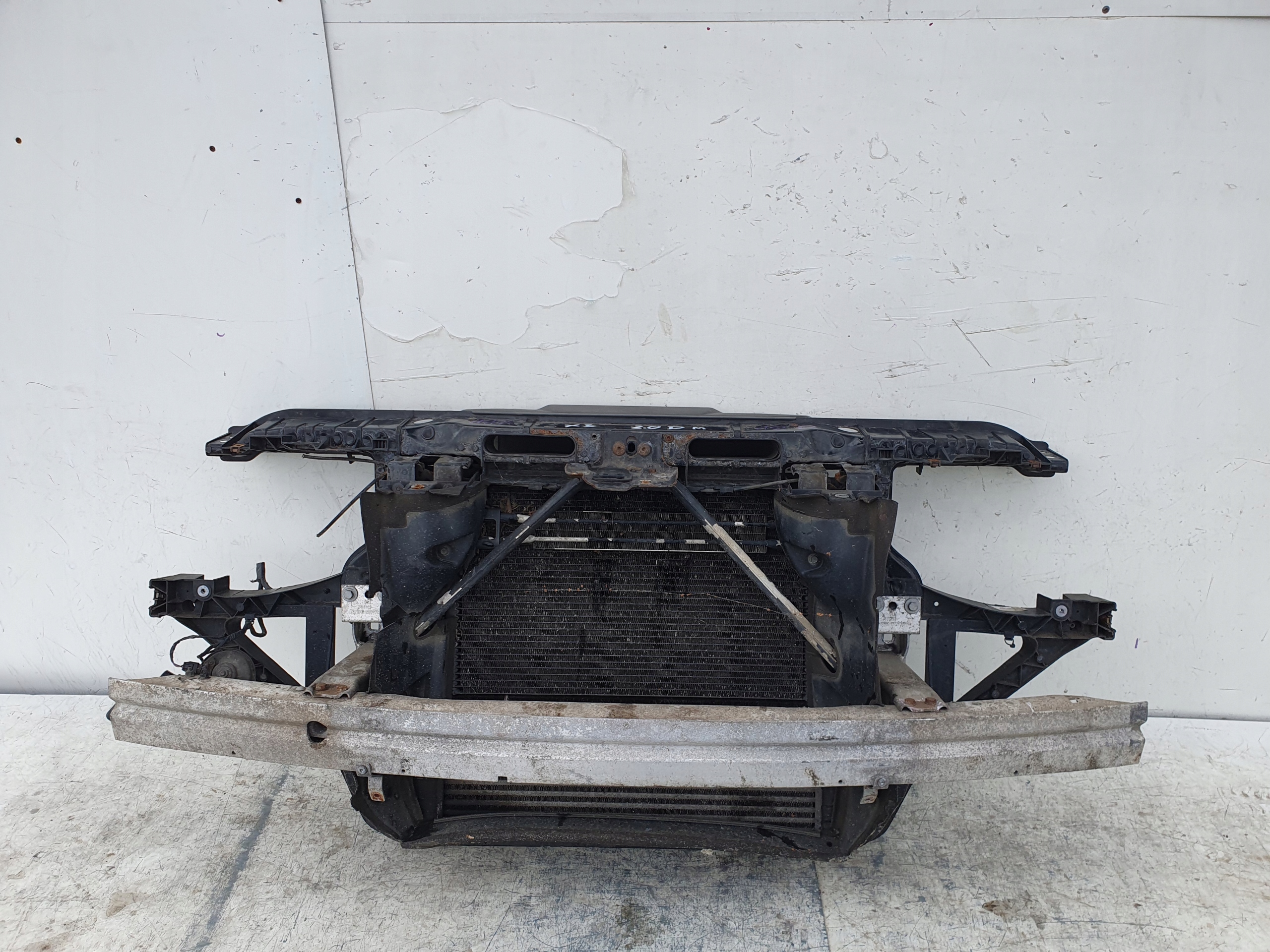 BMW X3 E83 PAS PRZEDNI 2.0D AUTOMAT