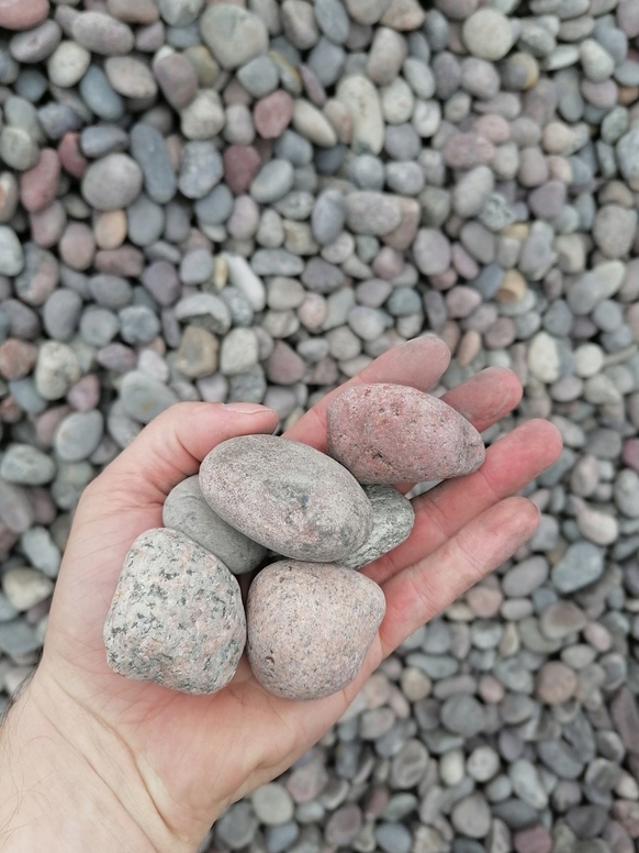 Otoczak Bałtycki MULTICOLOR 16-32mm 1 tona PALETA Kod producenta WG -0282