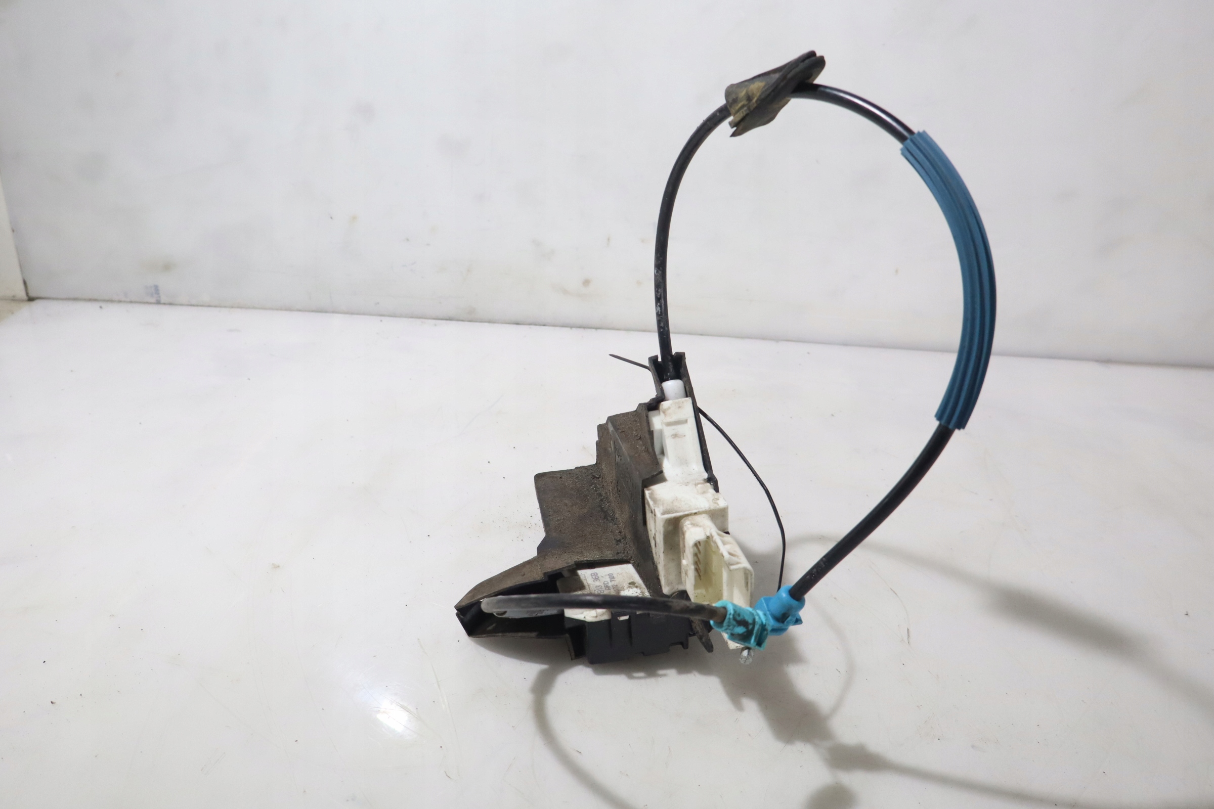 ZAMEK PRAWY TYŁ DRZWI CITROEN C4 I LIFT Strona zabudowy tył - prawa