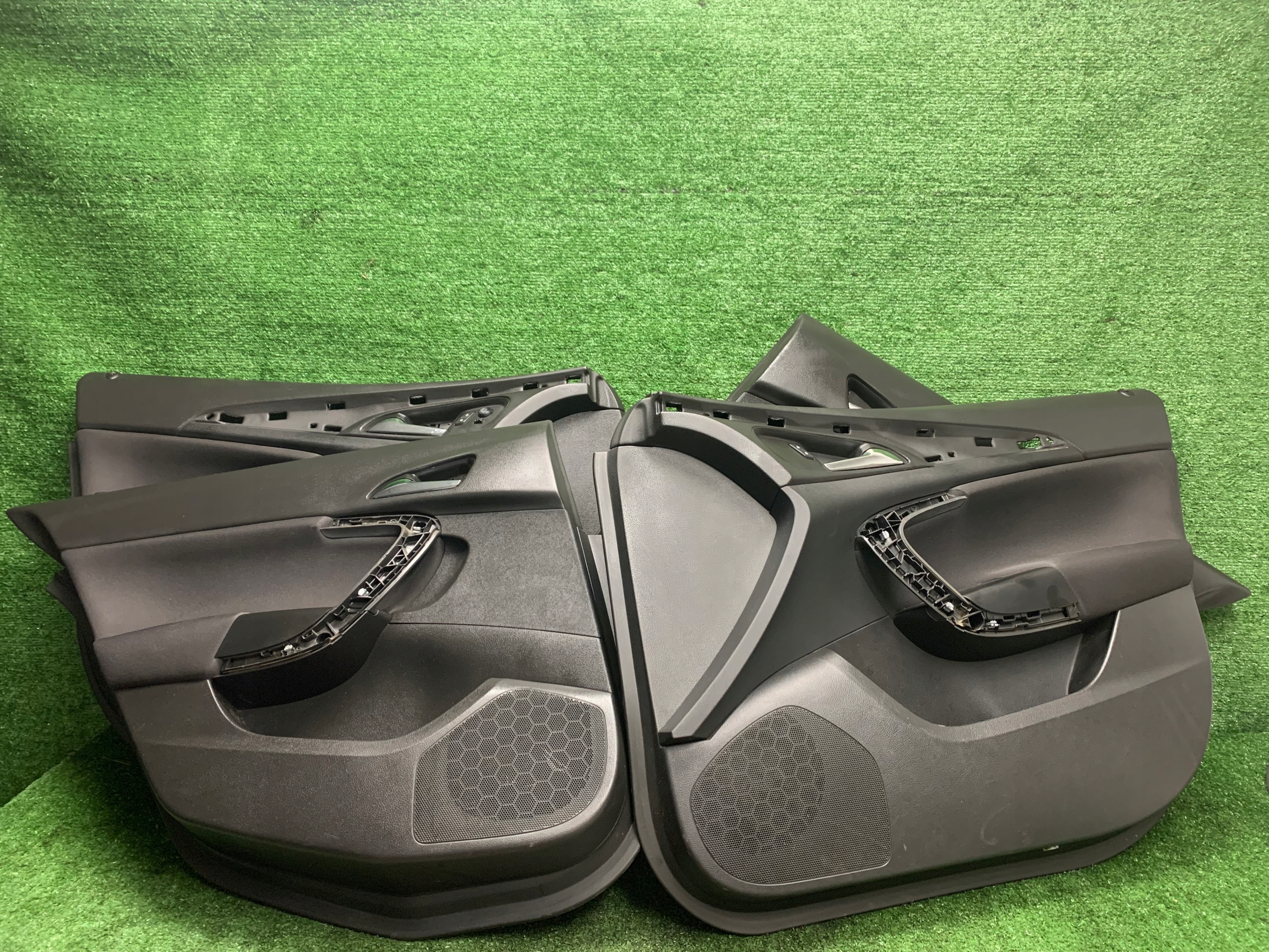 side side upholstery door front rear part KOMPLET OPEL INSIGNIA A