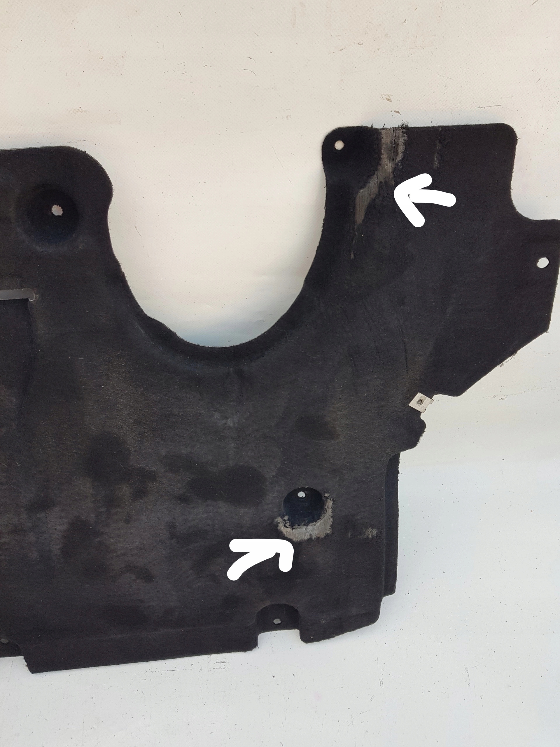 AUDI A8 D5 OSŁONA POD SKRZYNIĘ BIEGÓW 4N0825236 Numer katalogowy części 4N0825236